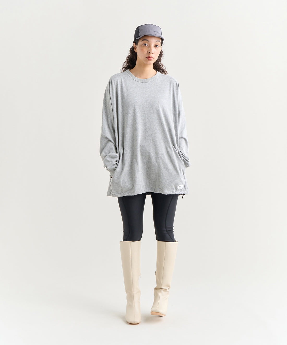 着用モデル: ウィメンズ 166cm / 着用サイズ:M