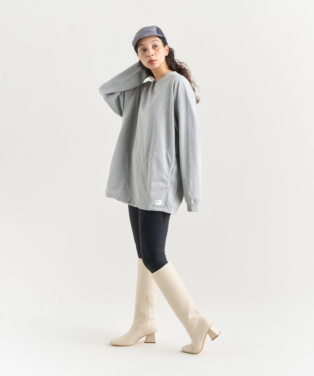 着用モデル: ウィメンズ 166cm / 着用サイズ:M