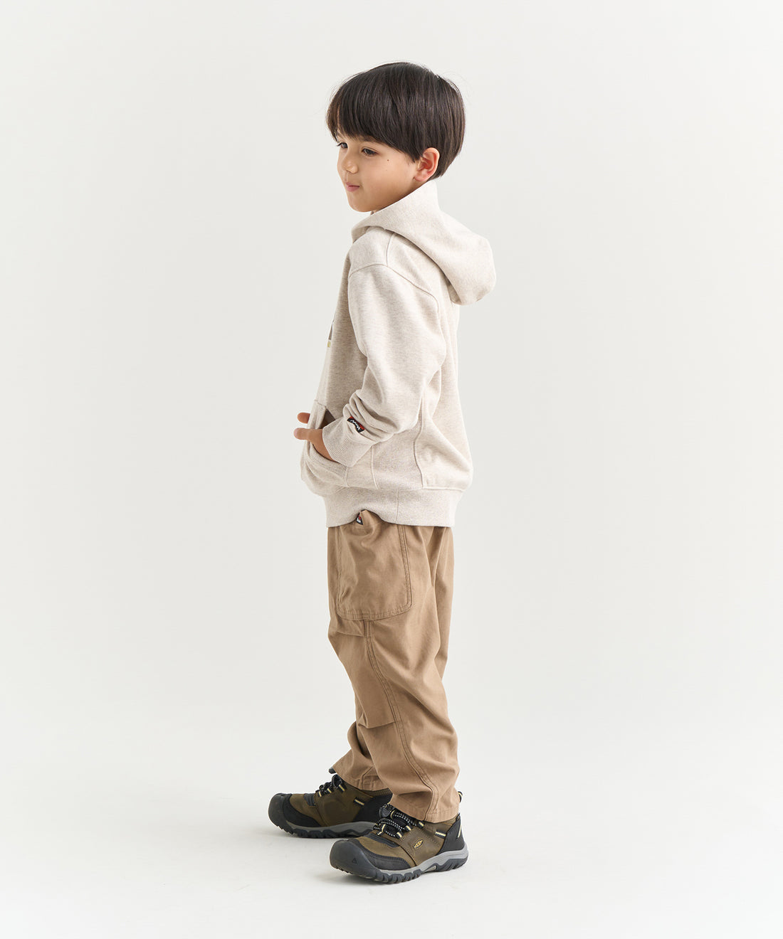 着用モデル:キッズ 116cm / 着用サイズ:120