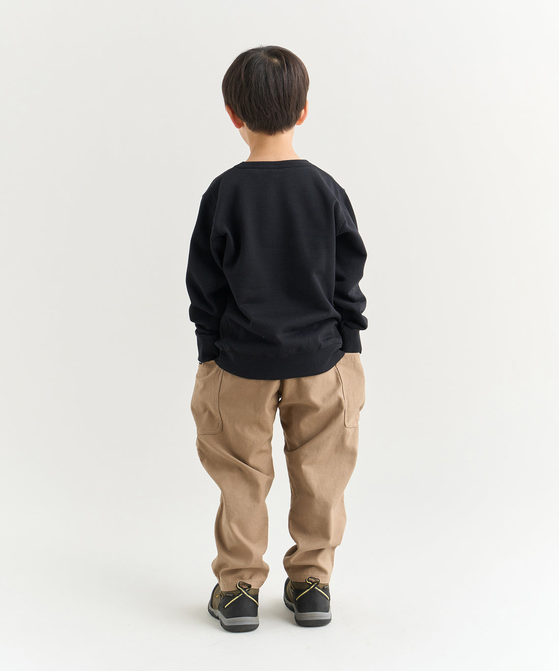 着用モデル:キッズ 116cm / 着用サイズ:120