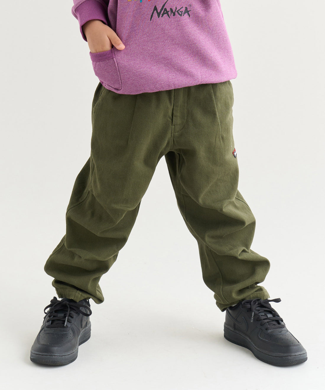 キッズ チノ テーパードイージーパンツ