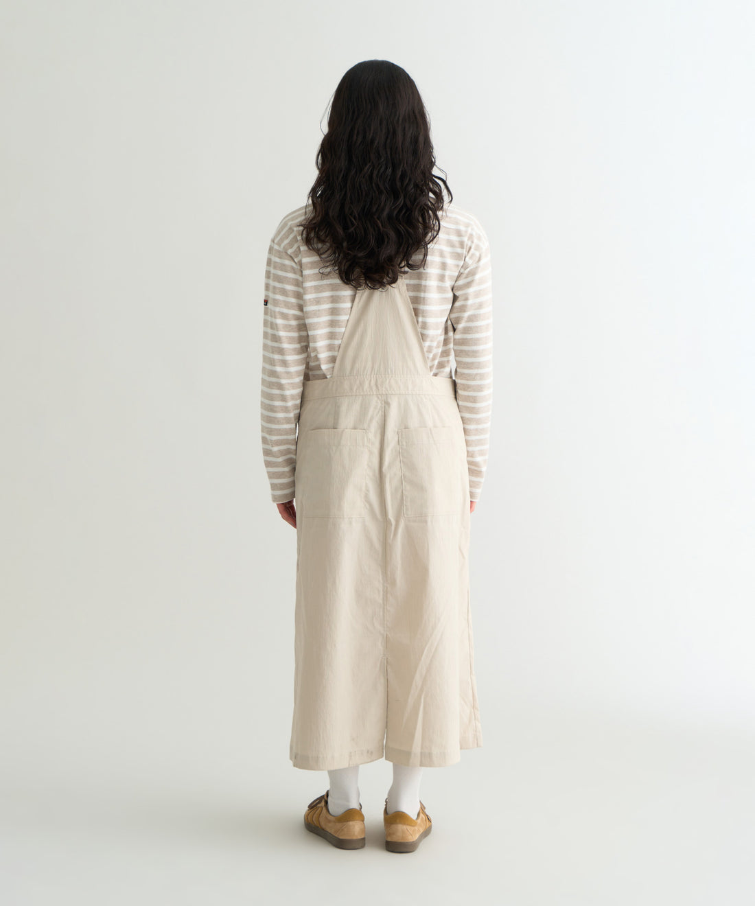 着用モデル(ウィメンズ)身長162センチ 着用サイズ:WMサイズ