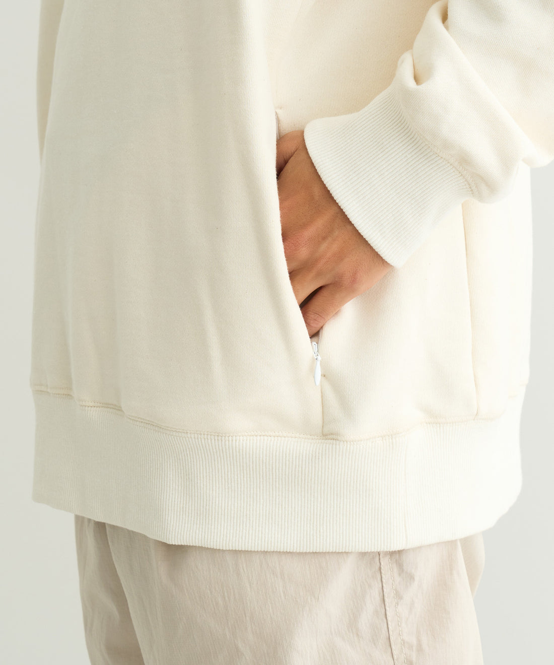 エコハイブリッド ボックスロゴ スウェットフーディー