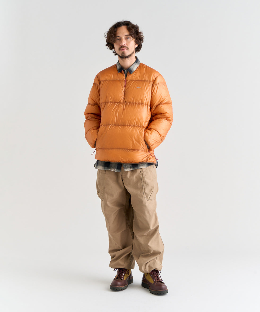 マウンテンロッジ ダウンクルーネックトップ