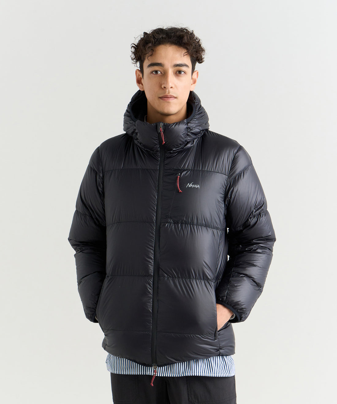 マウンテンロッジ ダウンフーディージャケット