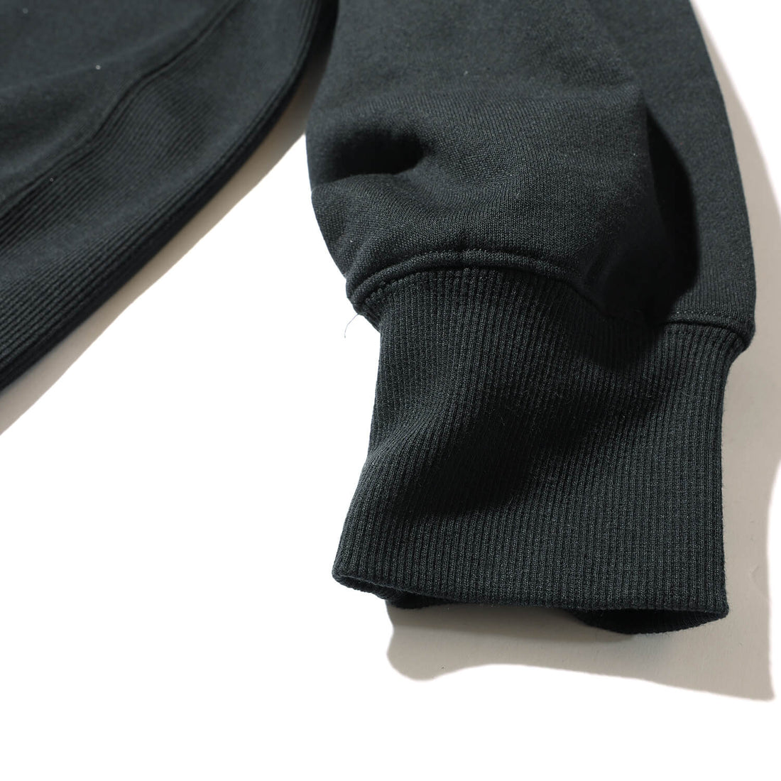 エコハイブリッド ミニボックスロゴ スウェットシャツ