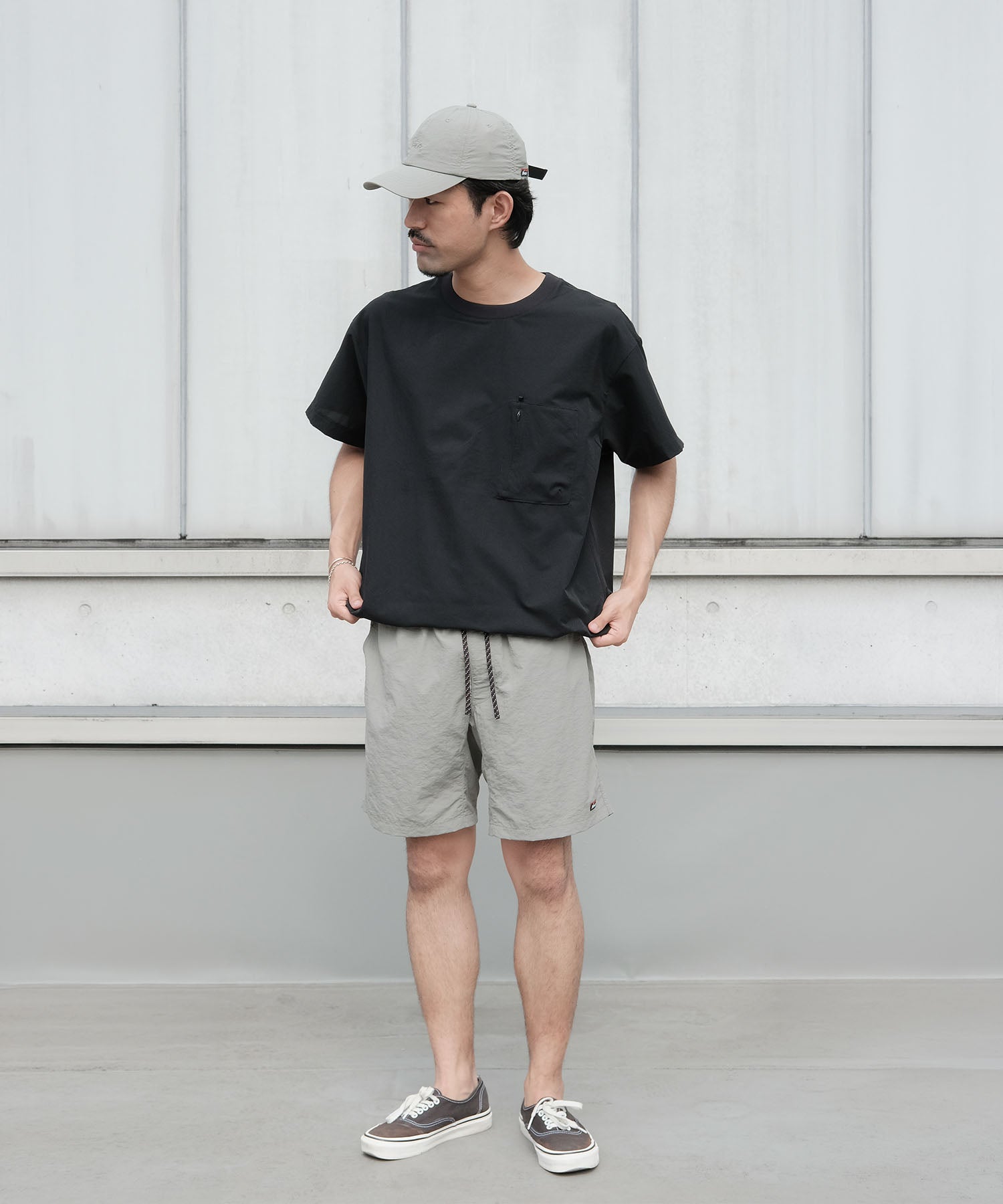 ナイロンタッサー イージーショーツ – NANGA ONLINE SHOP