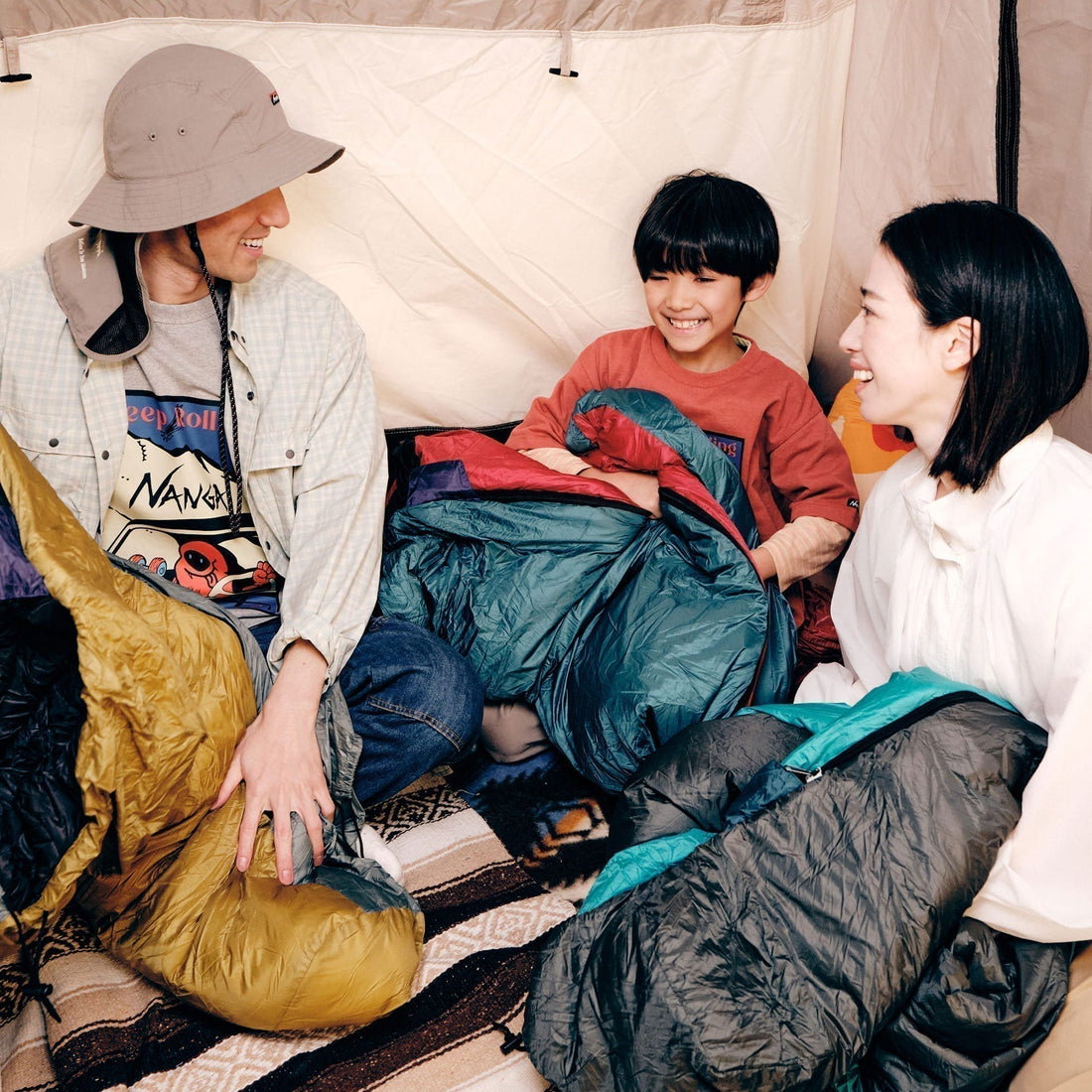 キャンプスタイルで選ぶナンガの寝袋