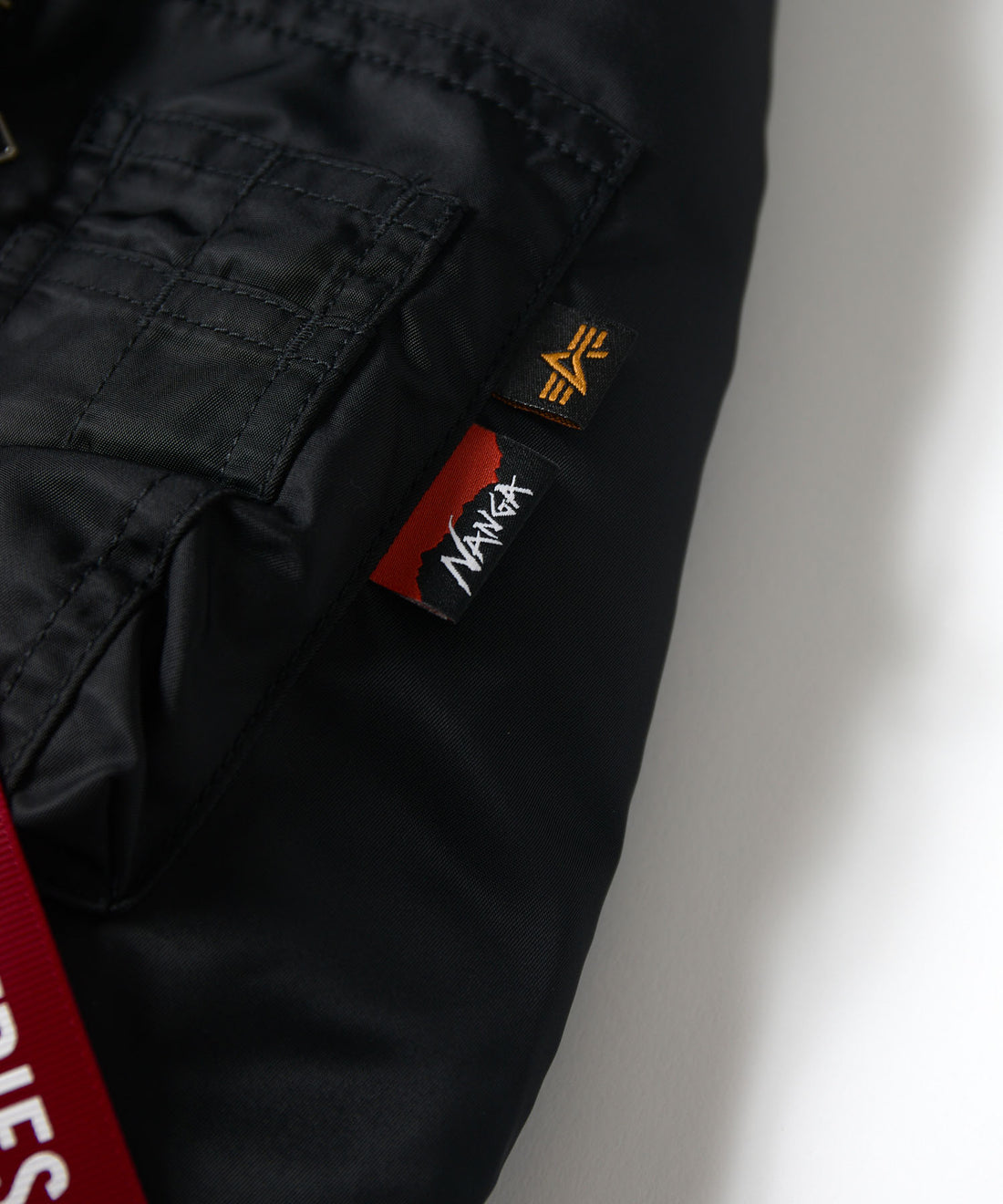 Alpha Industries × NANGA × FREAK'S STORE リバーシブル MA-1 ショートダウンジャケット