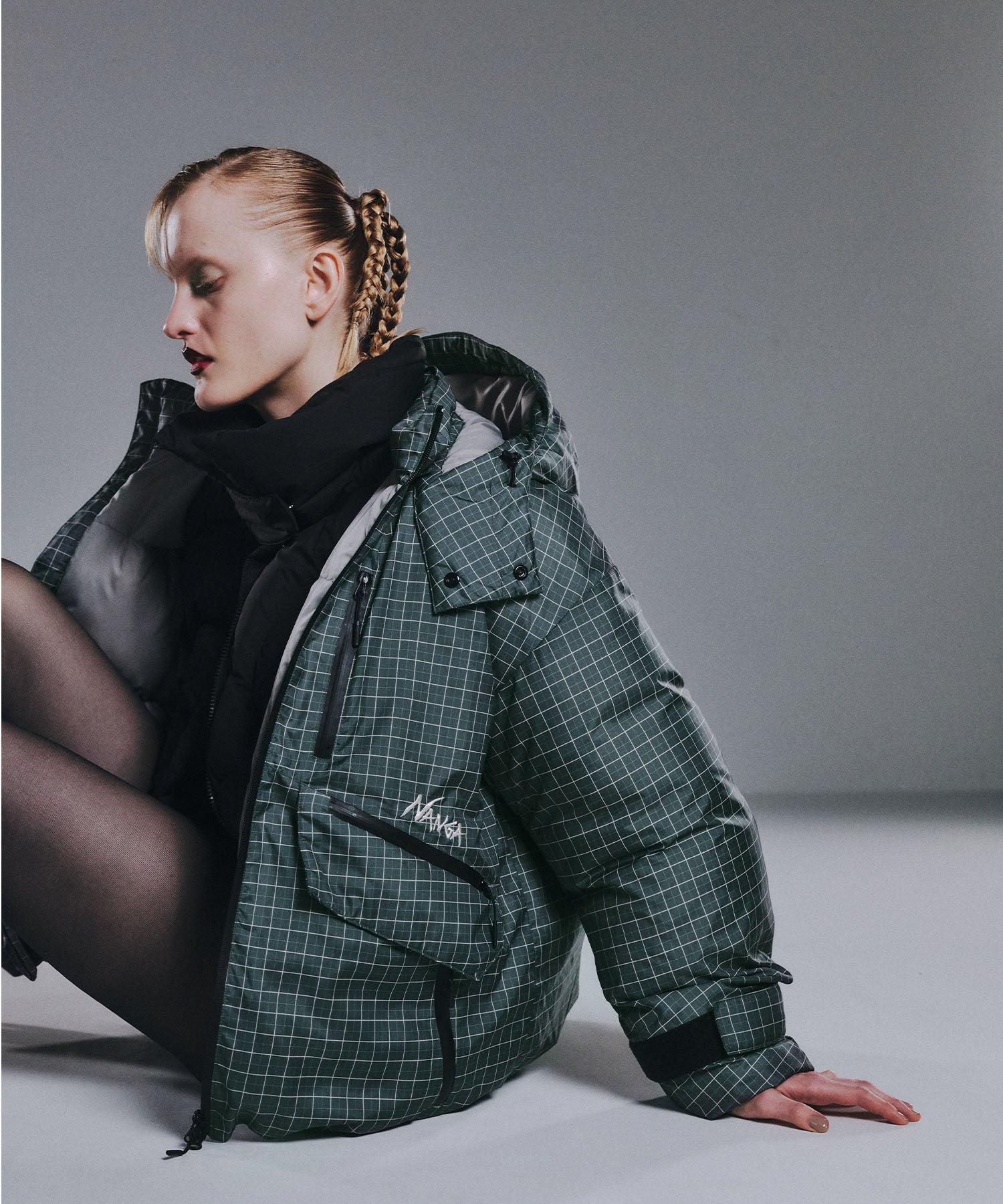 いーさんAMAIL アマイル ダウンジャケット ブロックチェック タグ付き NANGA × Ameri POCKET CHECK ダウンコート – NANGA ONLINE SHOP