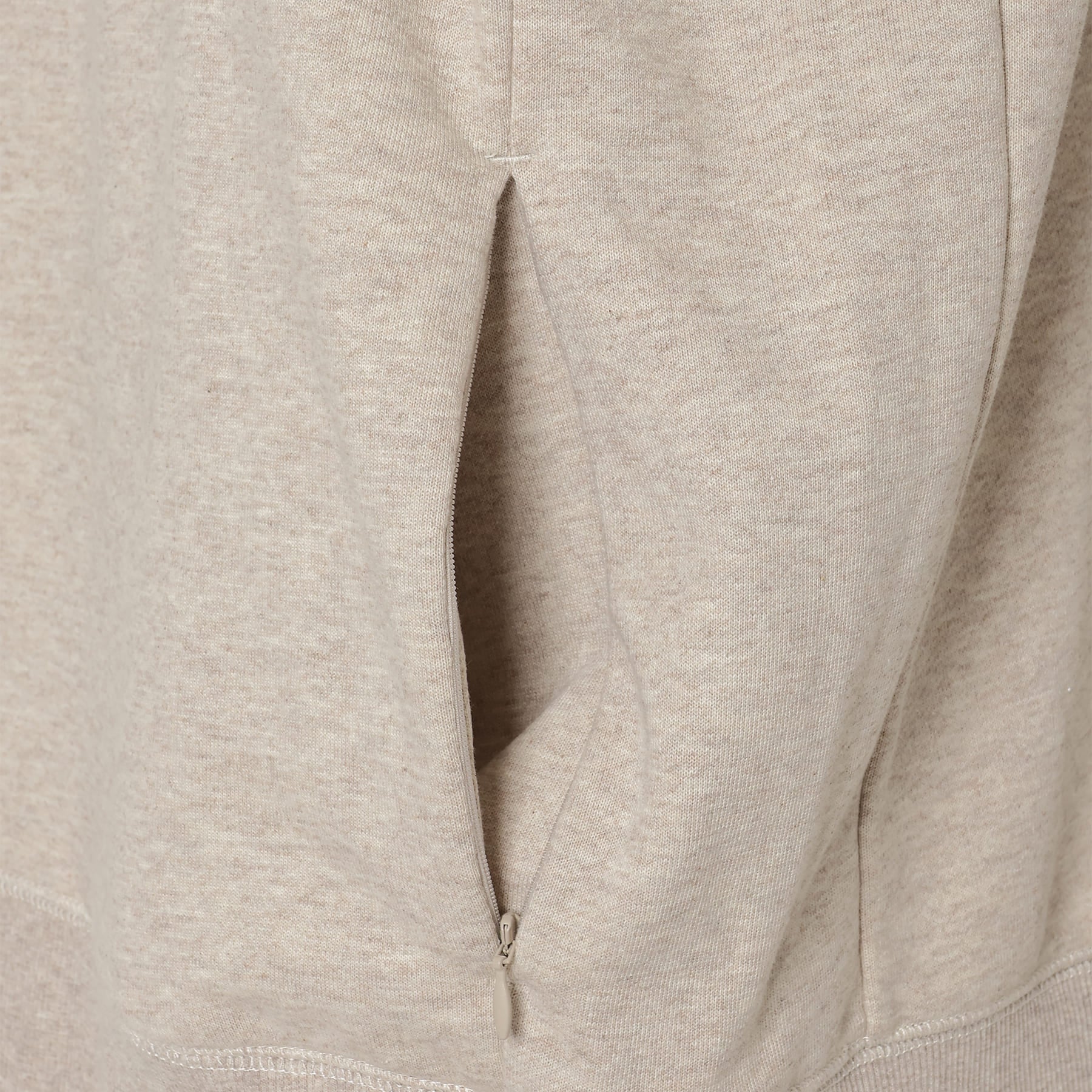 ECO HYBRID BOX LOGO SWEATSHIRT(UNISEX) – NANGA ONLINE SHOP