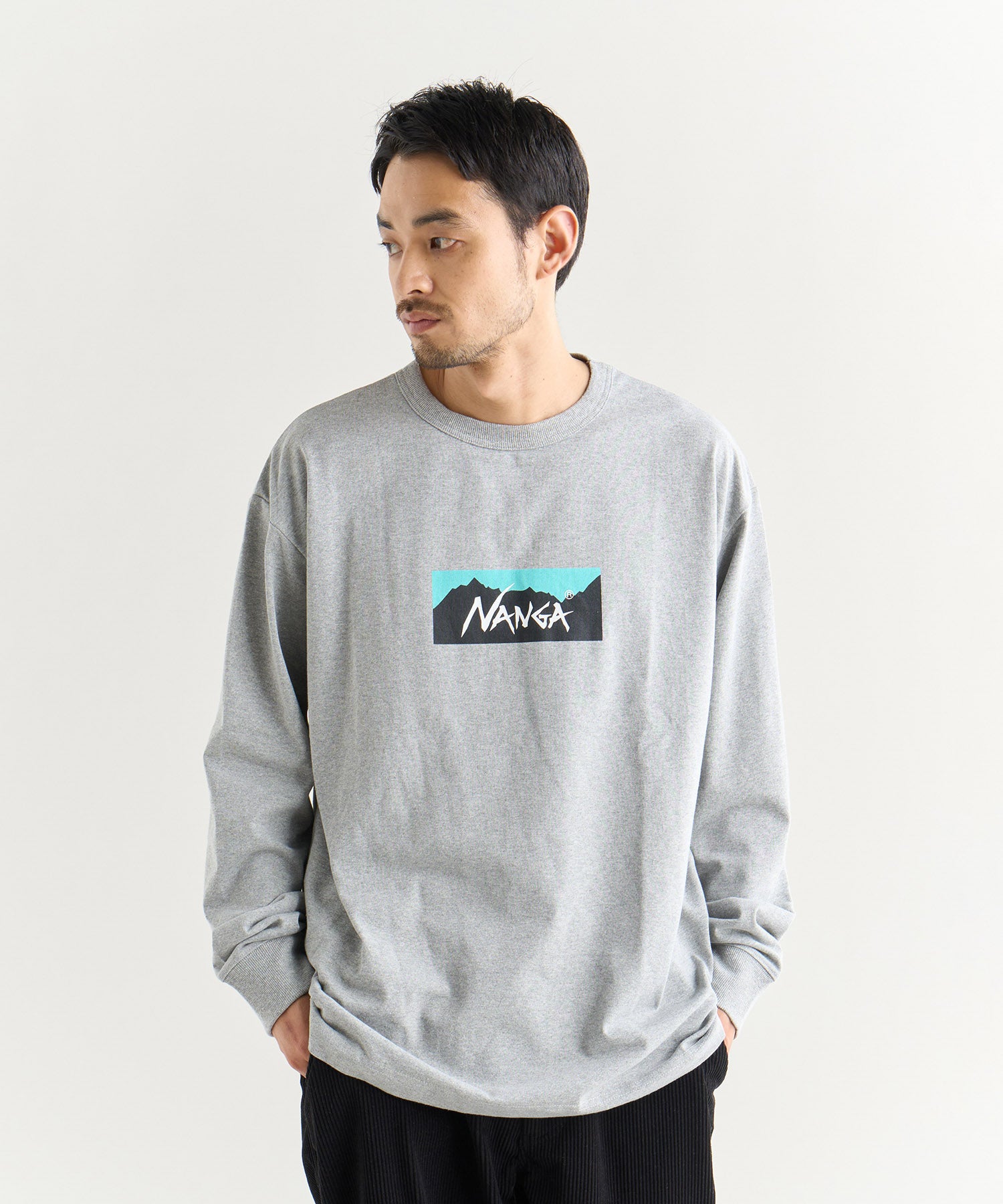エコハイブリッド ボックスロゴ ロングスリーブTシャツ – NANGA