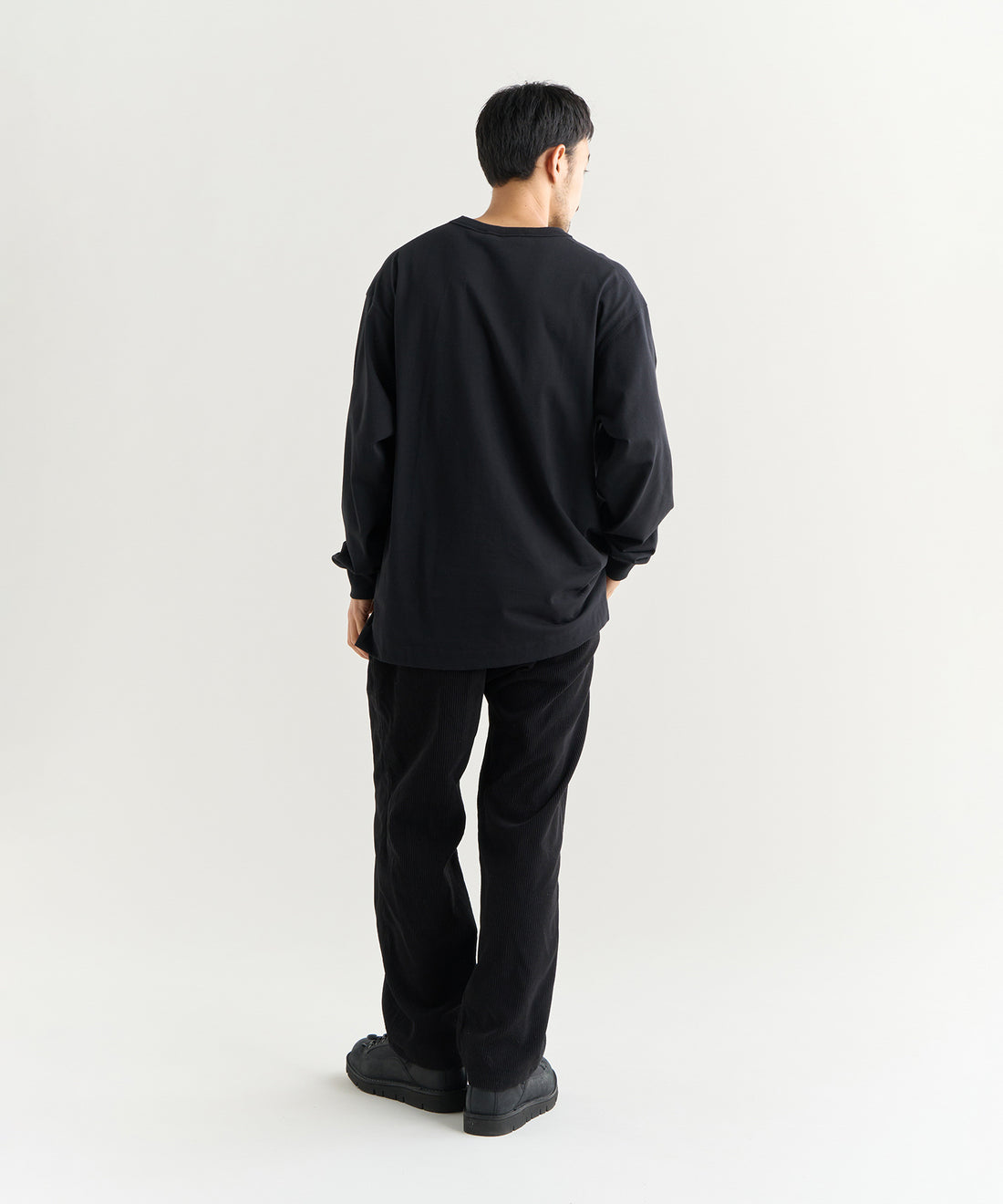 着用モデル：メンズ 180cm ／ 着用サイズ：L