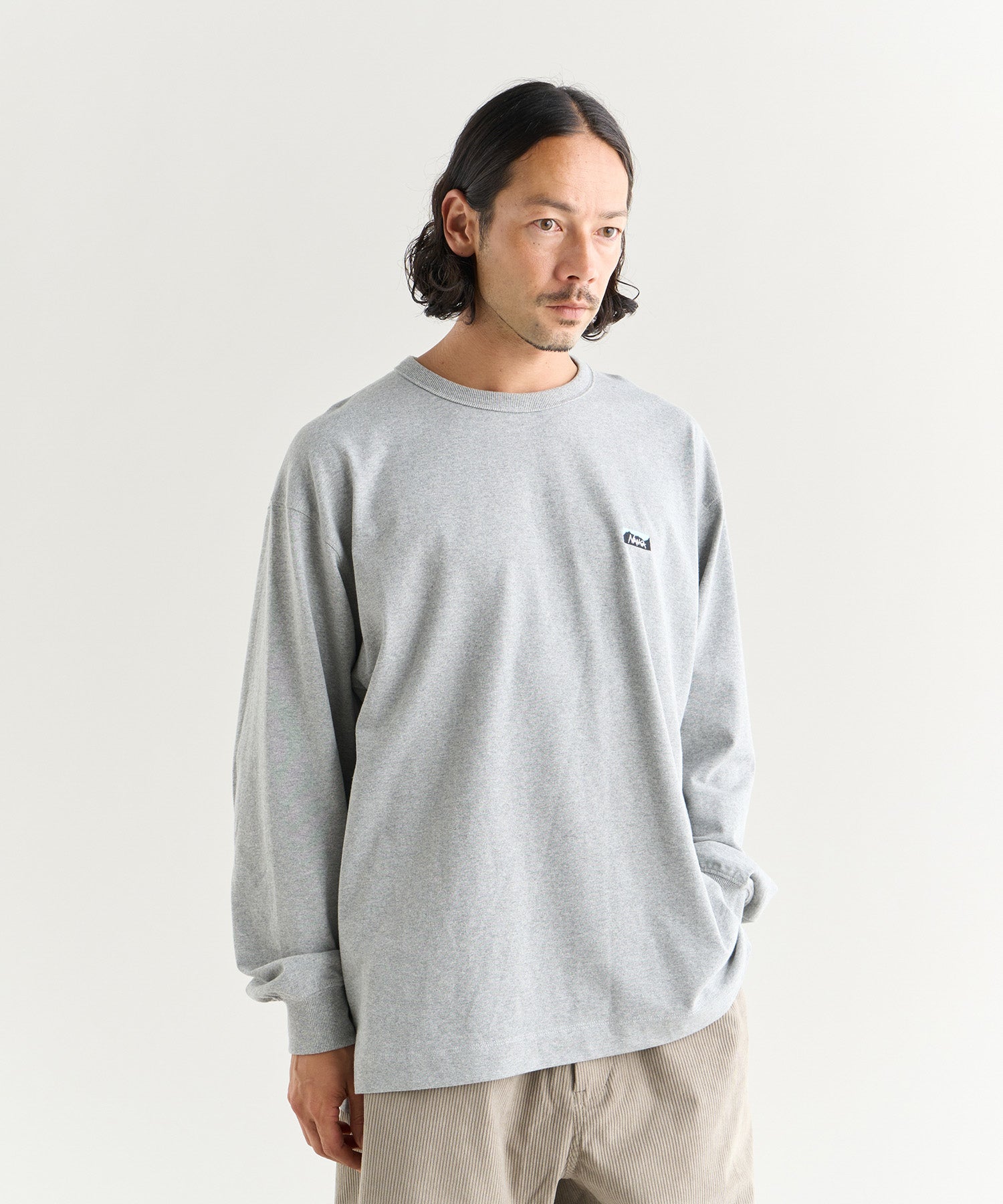 新品　ドライな質感　ロゴ プリント　柔らかな　ロング　Tシャツ ロゴプリント紐ロングTシャツ（男女兼用）