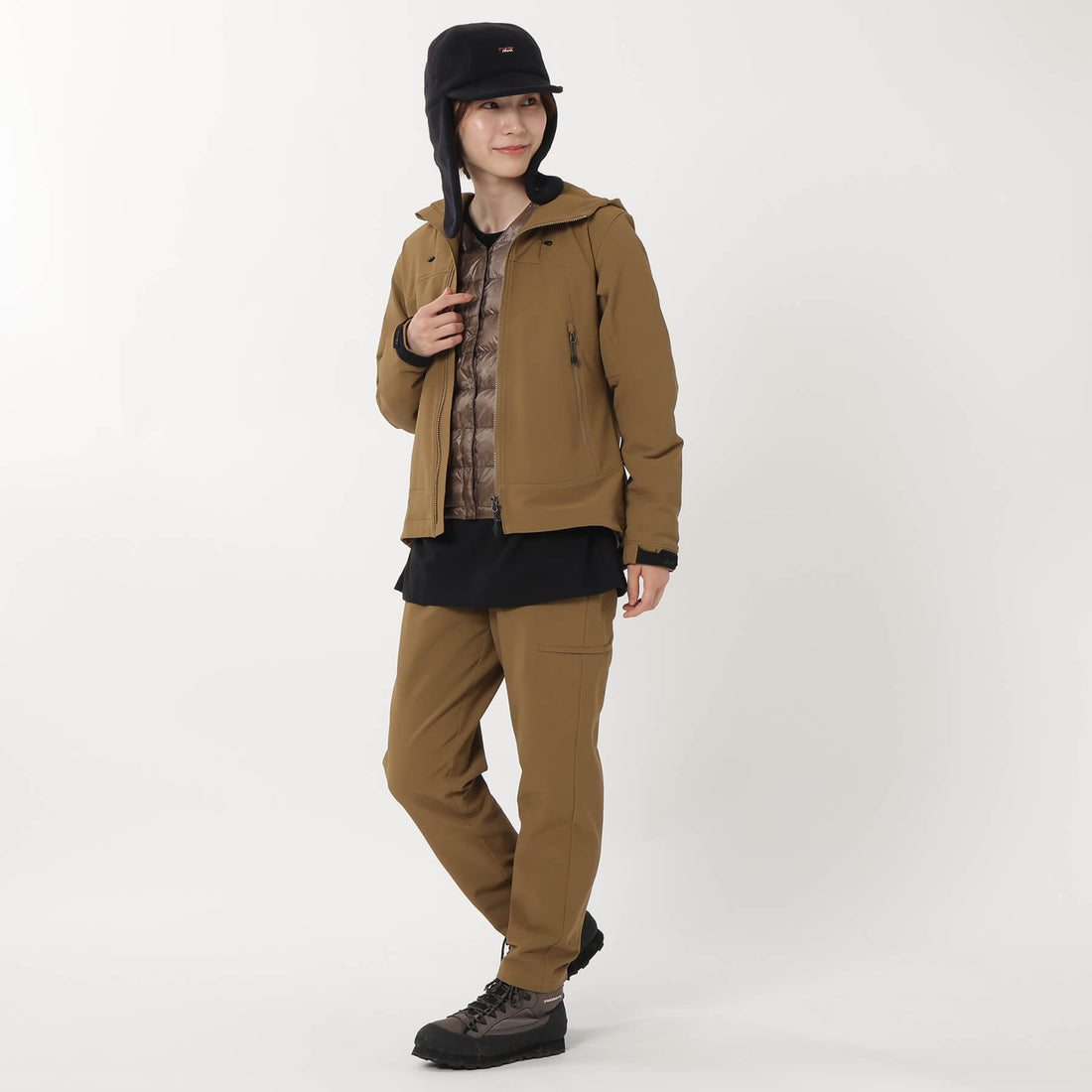 SOFT SHELL JACKET FIT W / ソフトシェルジャケットフィット（ウィメンズ）