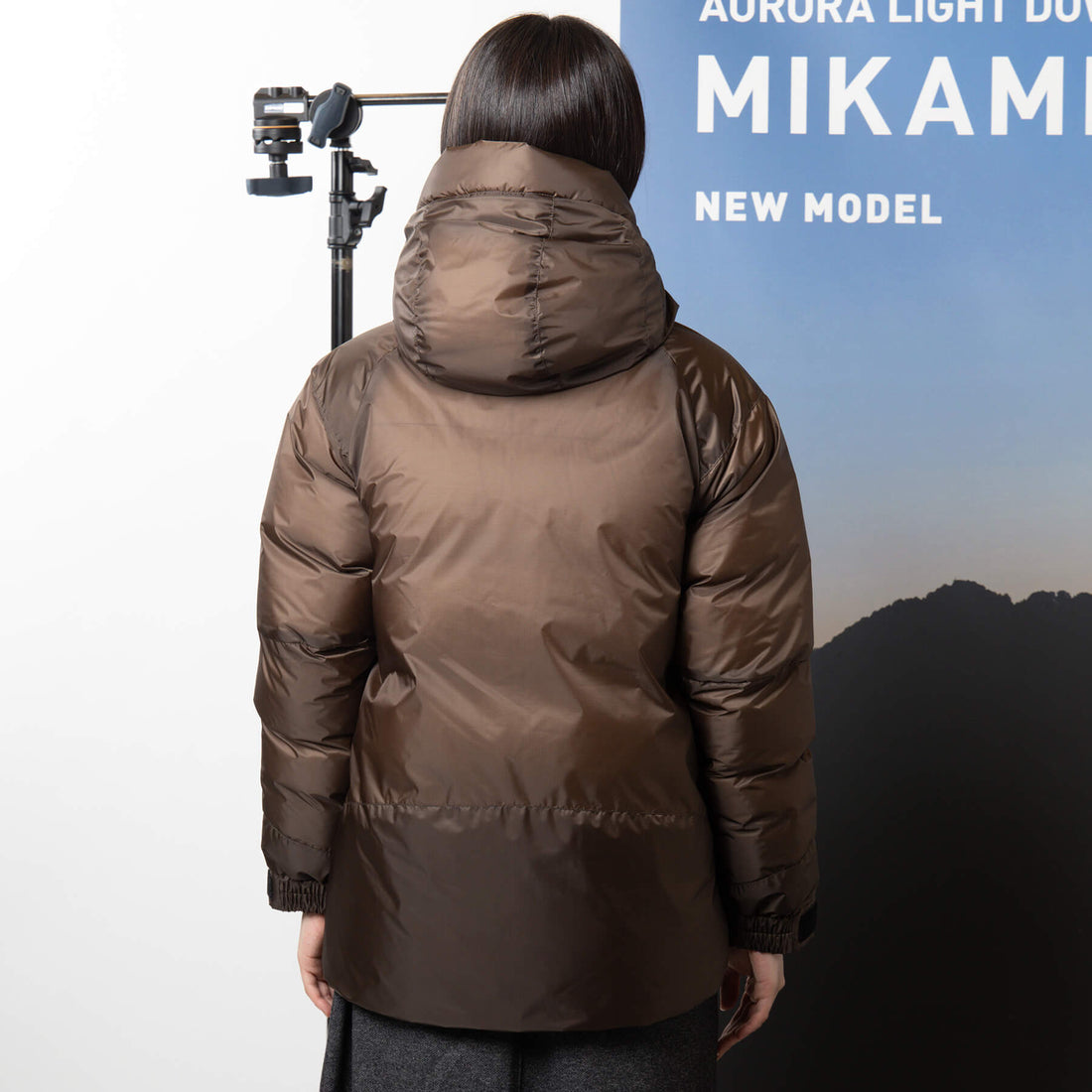 AURORA LIGHT DOWN JACKET MIKAMI W / オーロラライトダウンジャケットミカミ（ウィメンズ）