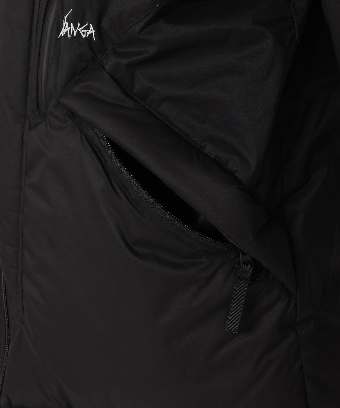 マウンテンビレーコート