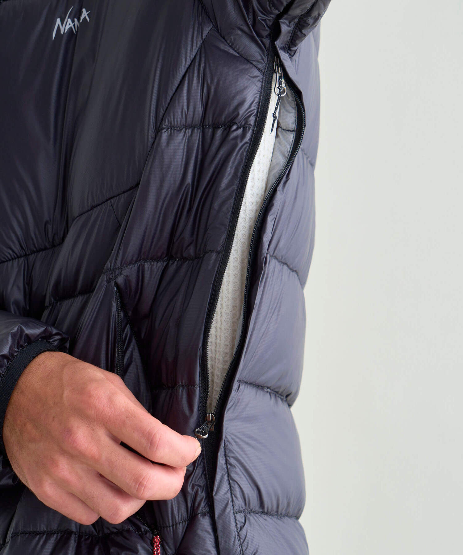 ミニマリスム ダウンジップフーディー – NANGA ONLINE SHOP
