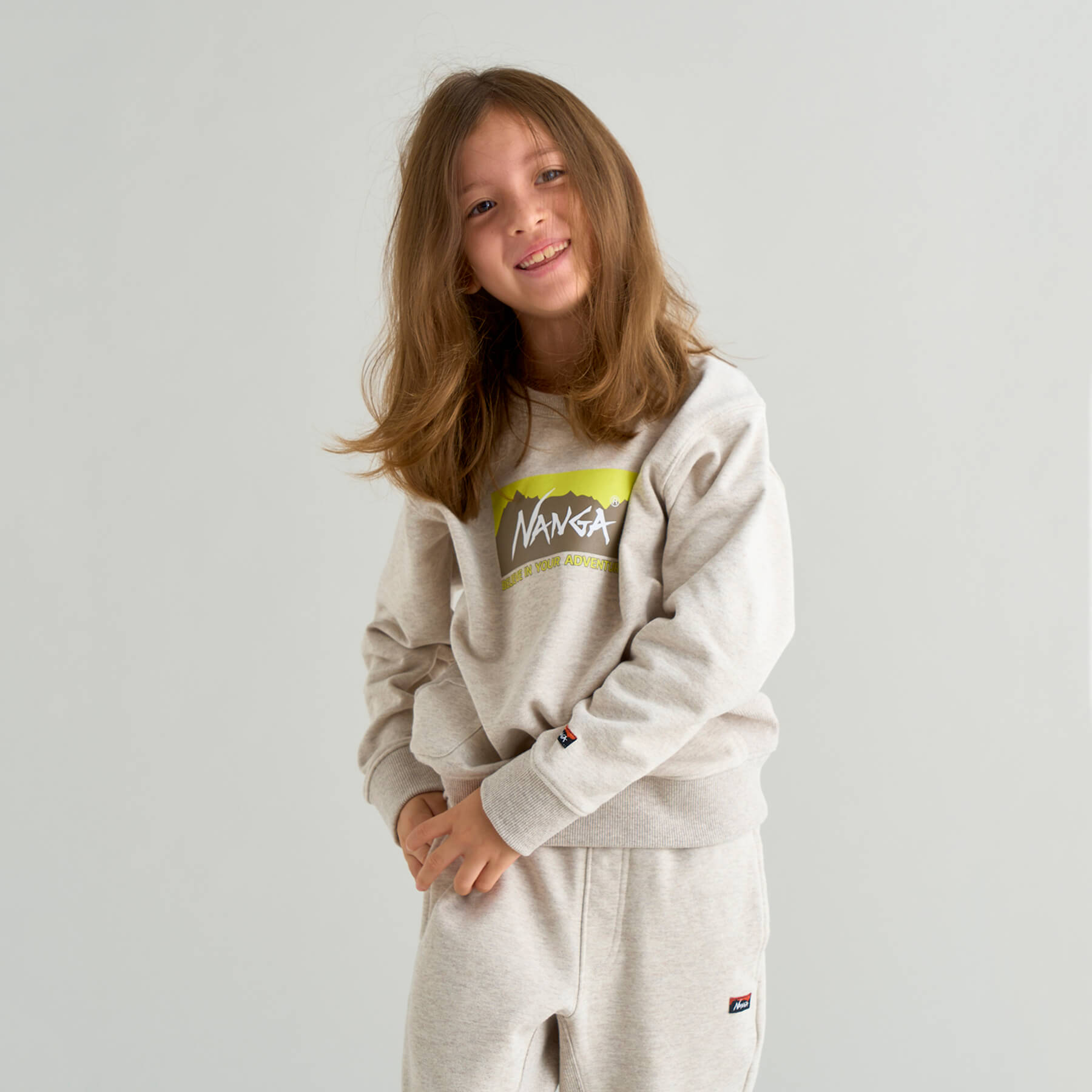 ECO HYBRID BOX LOGO KIDS SWEATSHIRT(KIDS) – NANGA ONLINE SHOP