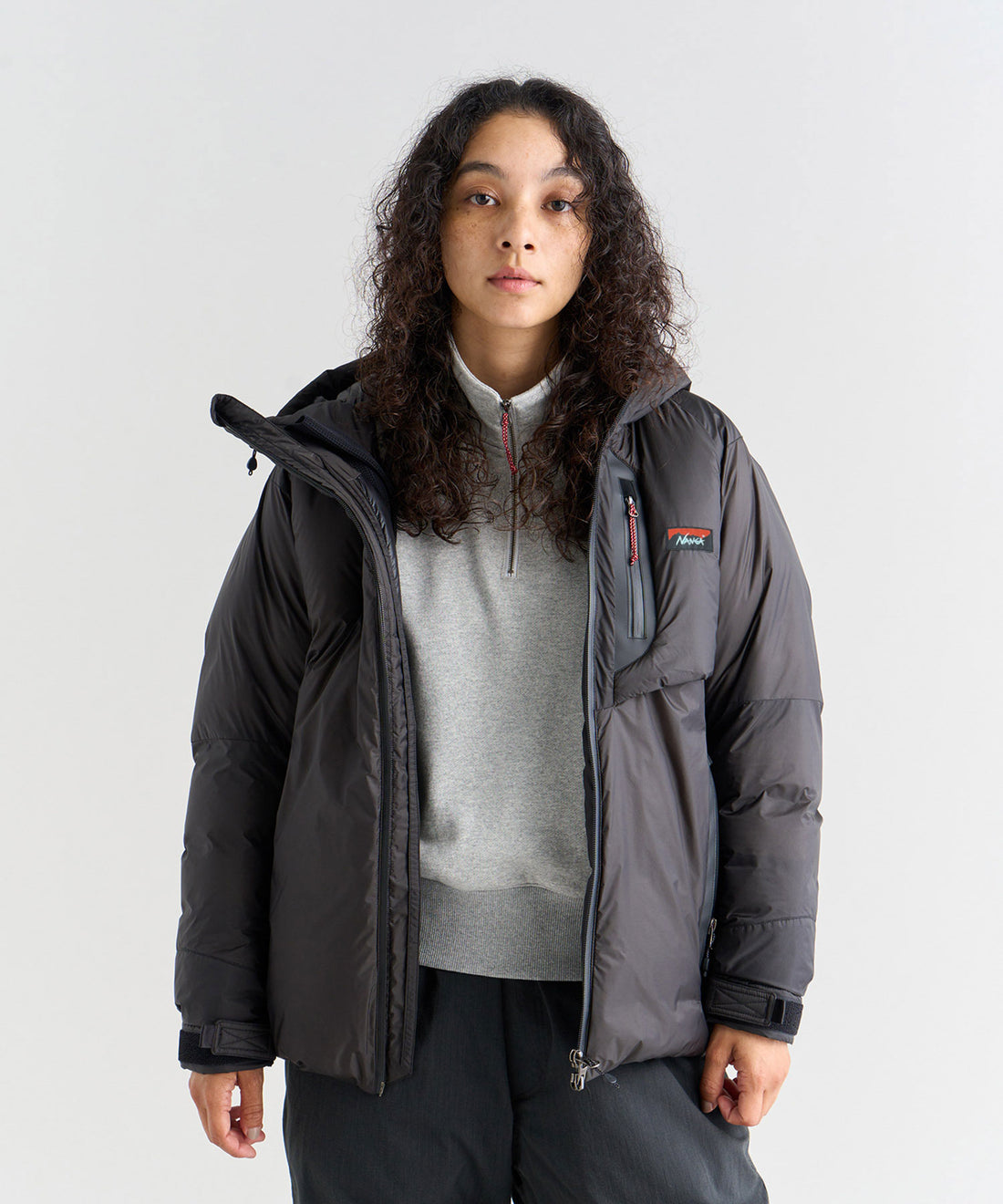 着用モデル(ウィメンズ)身長166センチ 着用サイズ:WMサイズ