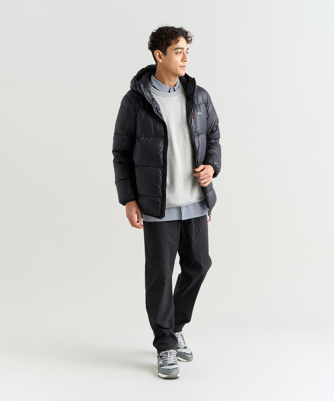 マウンテンロッジ ダウンフーディージャケット