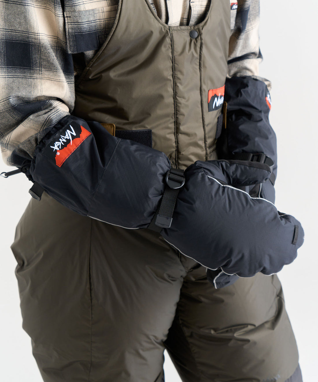 マウンテンピークダウングローブ