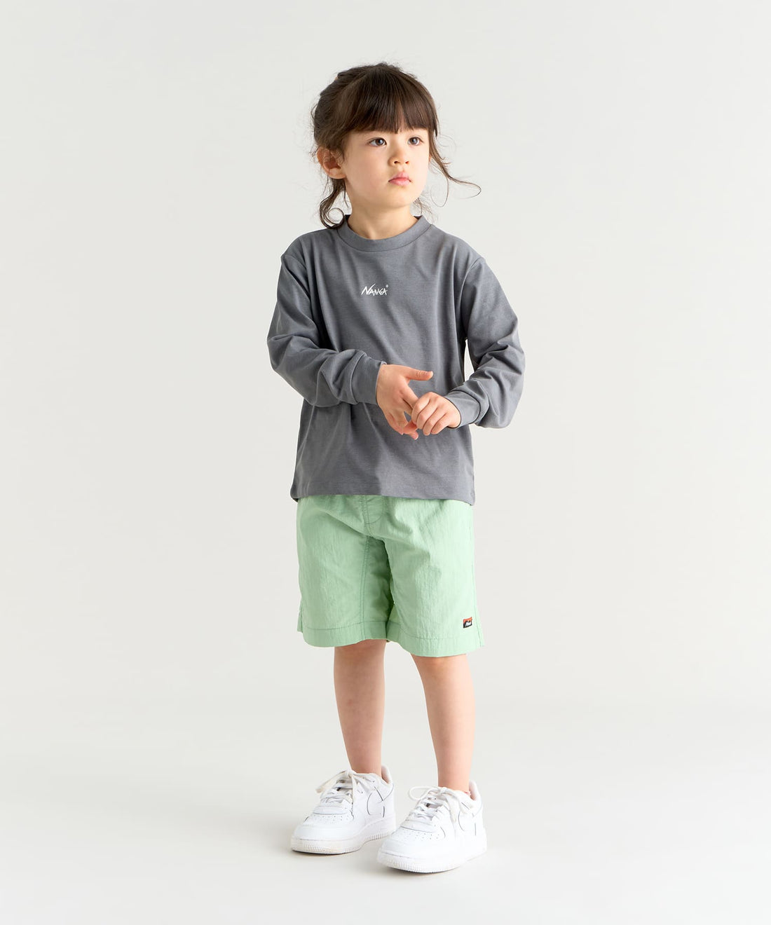 着用モデル(キッズ)身長106センチ 着用サイズ:100サイズ