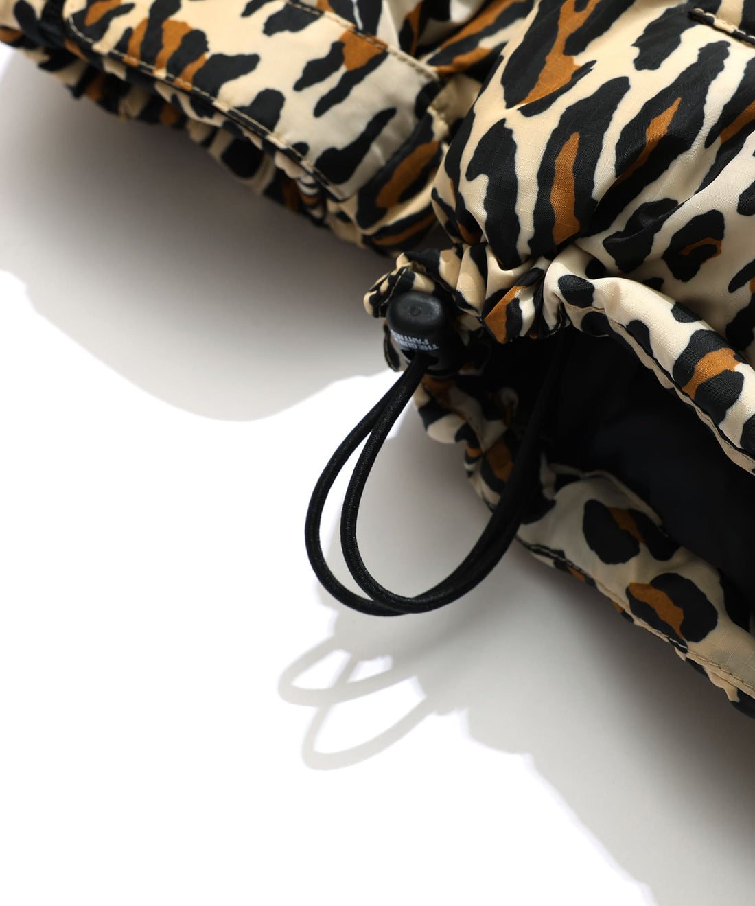 NANGA×WACKO MARIA LEOPARD DOWN JACKET(MEN)