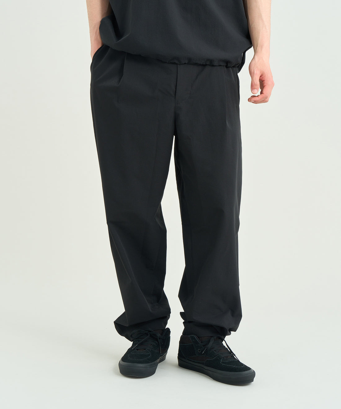 着用モデル：メンズ 180cm ／ 着用サイズ：L