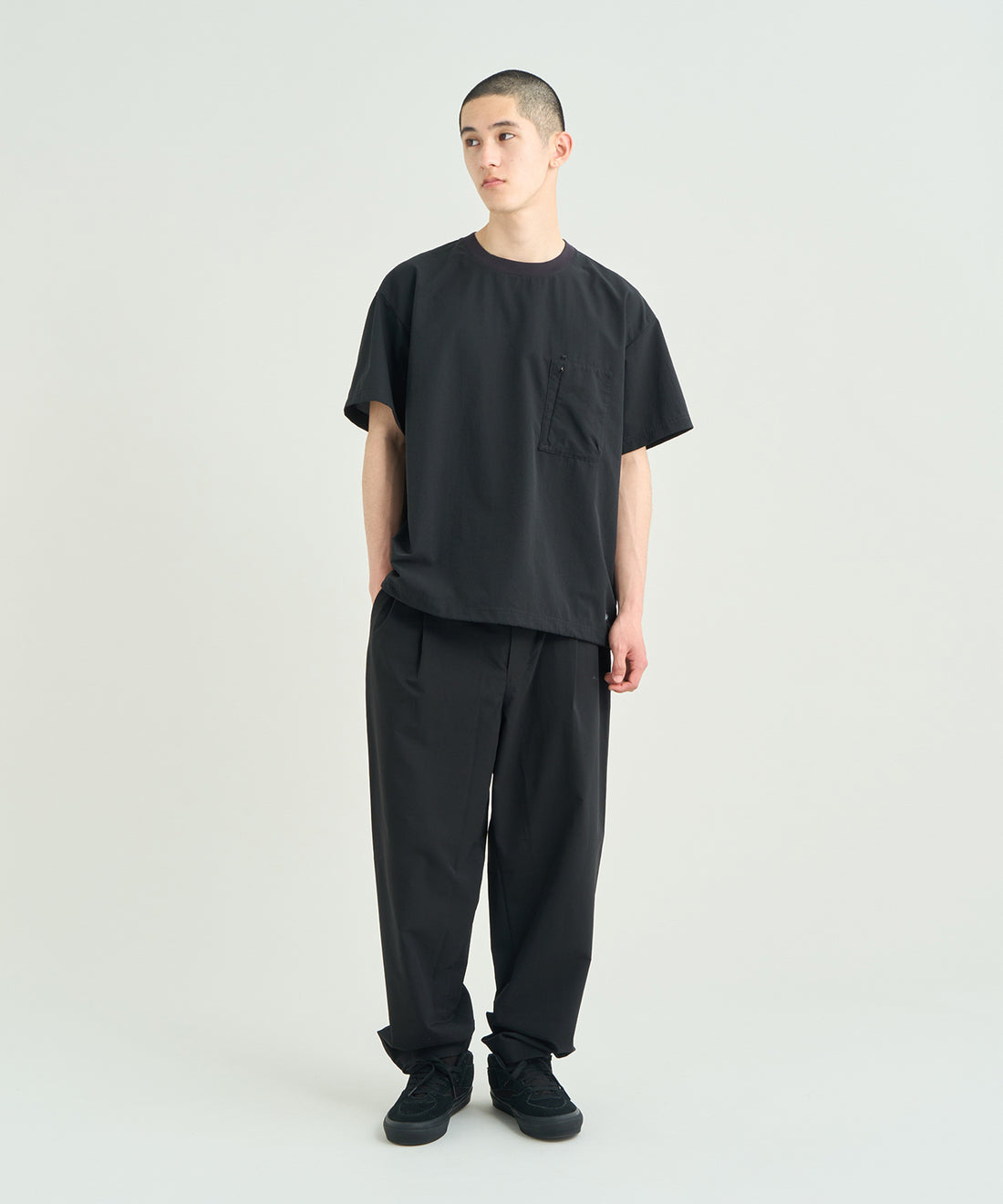 着用モデル：メンズ 180cm ／ 着用サイズ：L