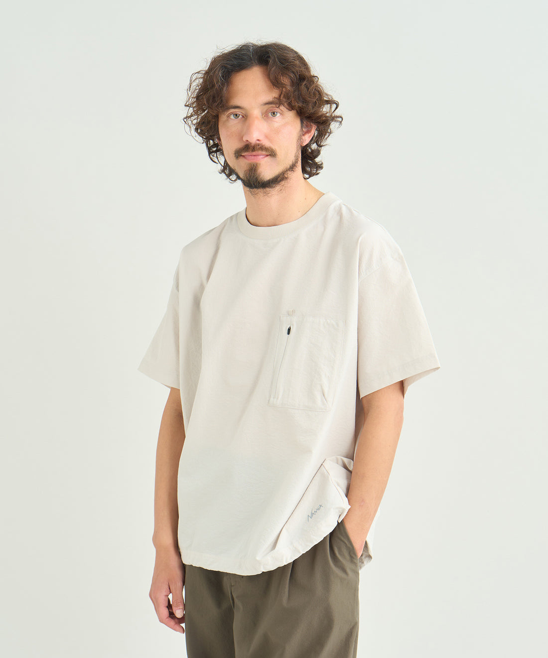 着用モデル：メンズ 181cm ／ 着用サイズ：L