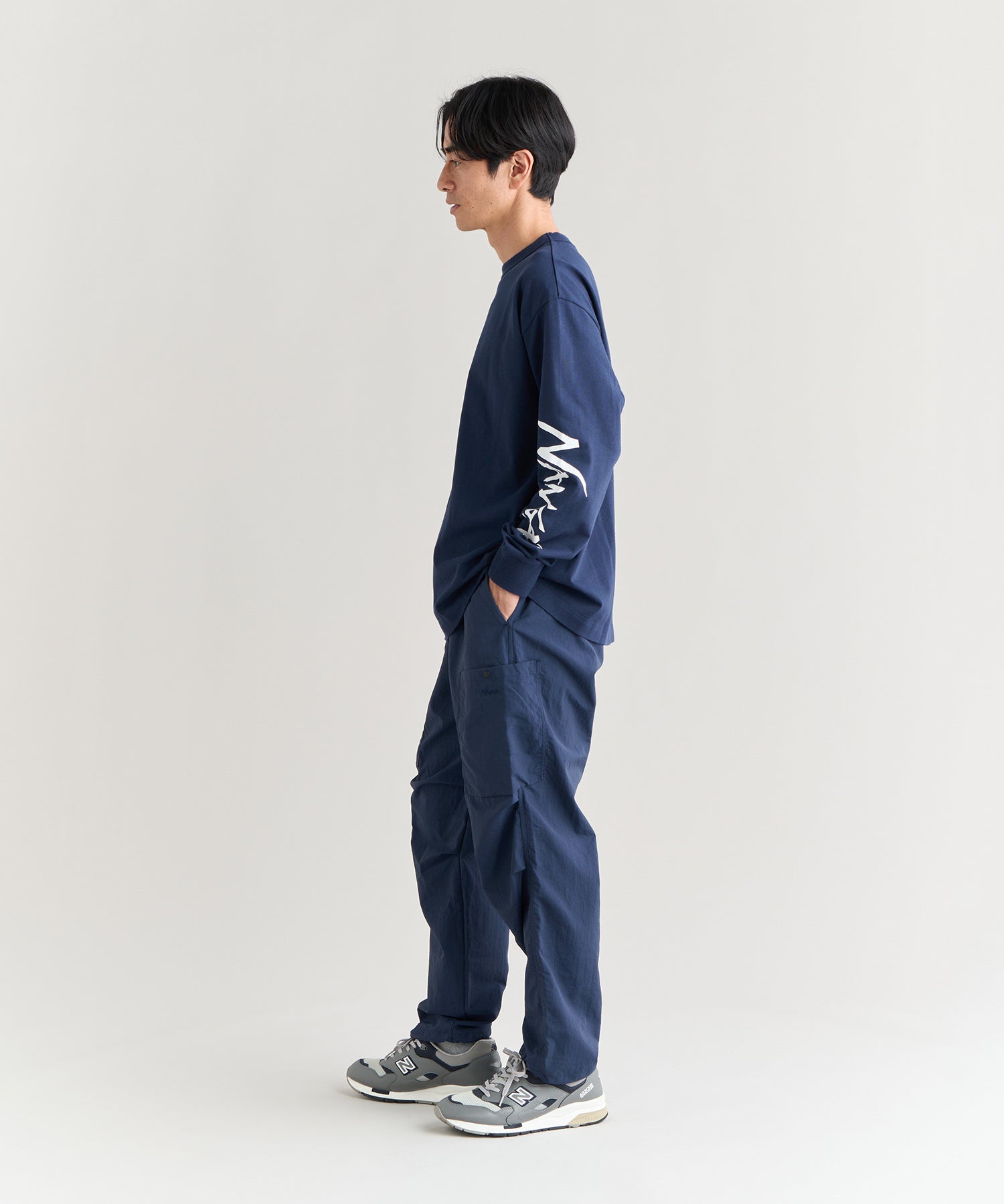 エコハイブリッド スリーブ ロゴ ロングスリーブTシャツ – NANGA