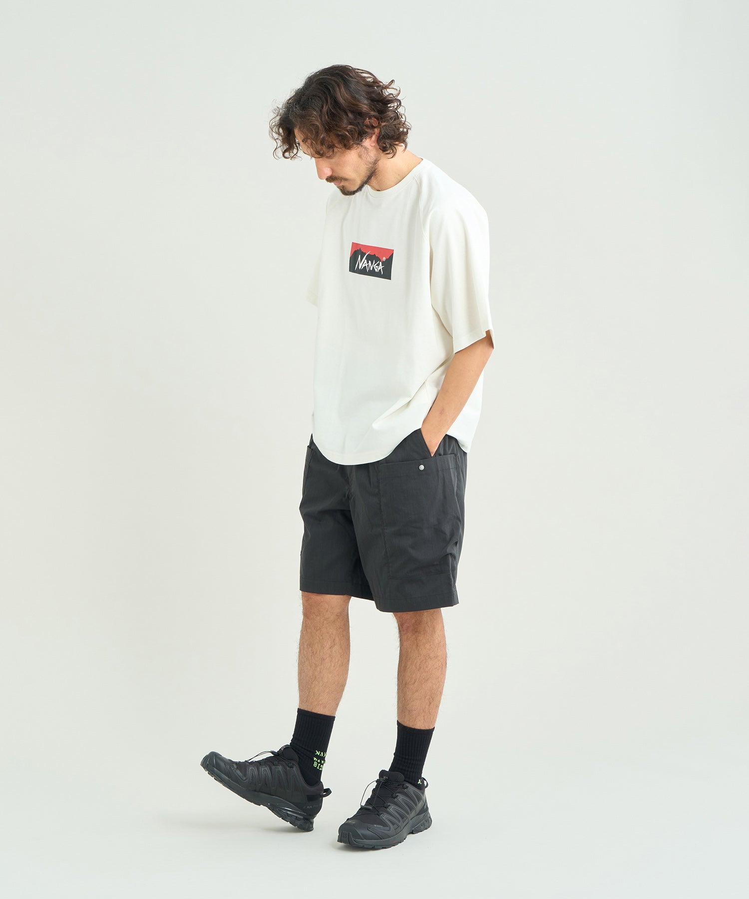 エコハイブリッド ボックスロゴ ルーズフィット Tシャツ – NANGA