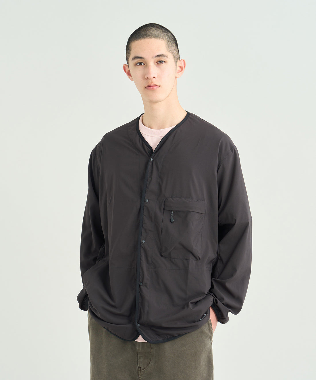 着用モデル：メンズ 180cm ／ 着用サイズ：XL