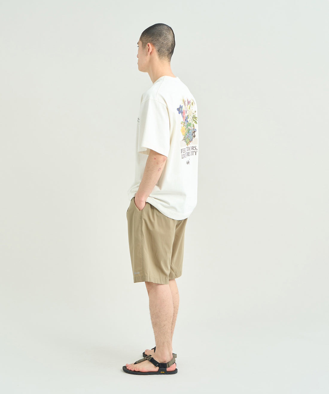 着用モデル：メンズ 180cm ／ 着用サイズ：L