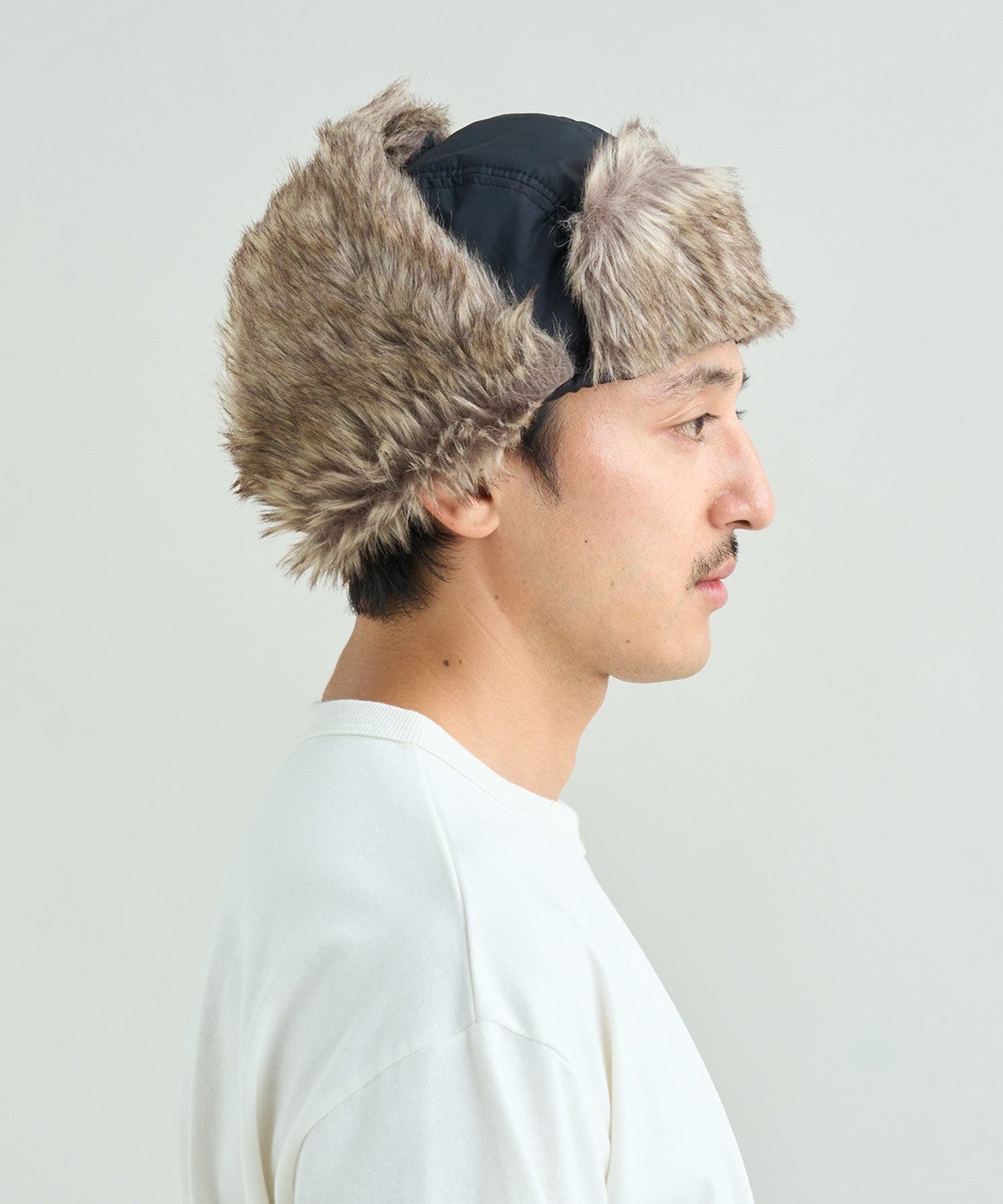 90s Diesel 55DSL ウルフファー フライトキャップ オーロラテックス ファー フライトキャップ – NANGA ONLINE SHOP