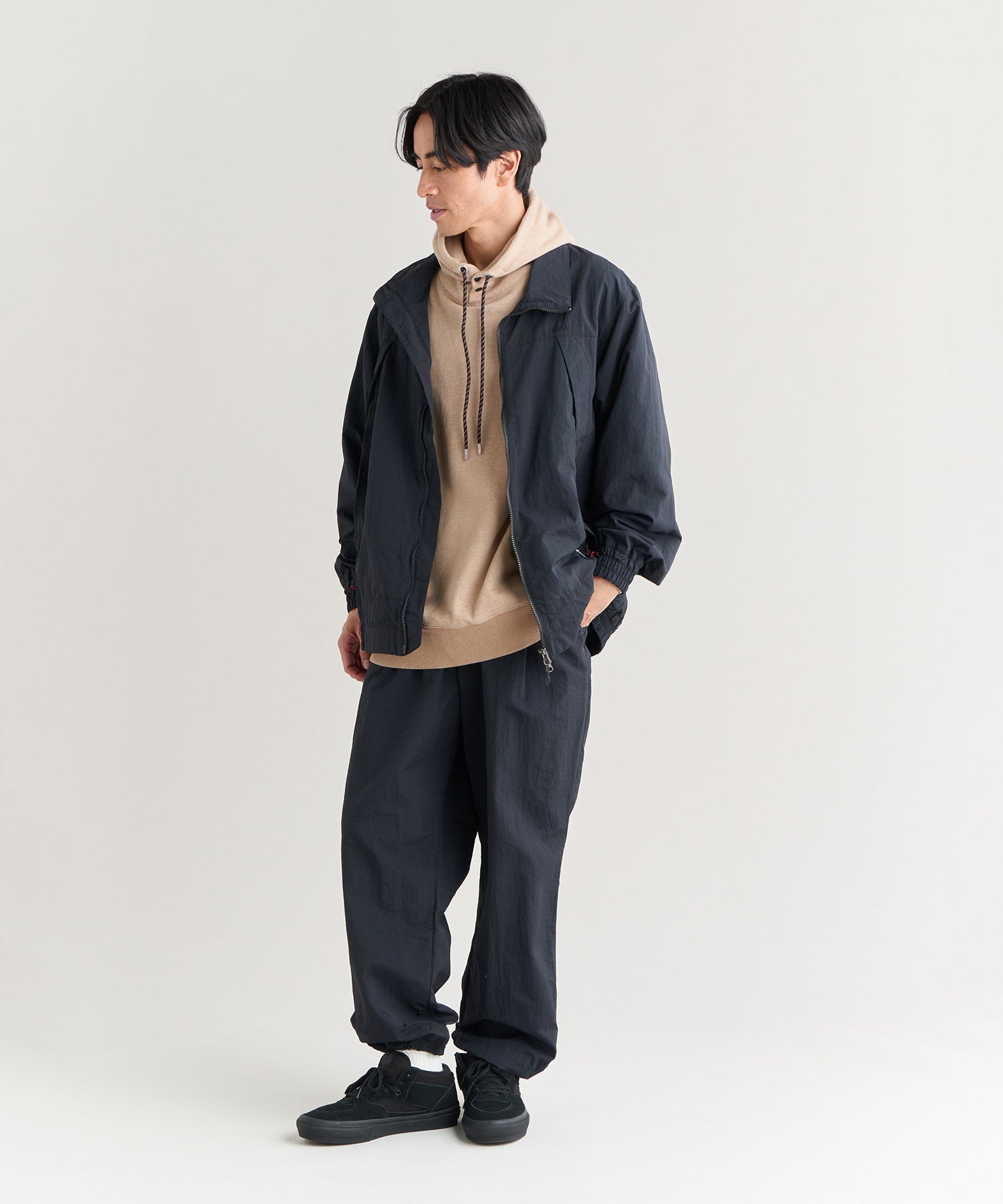 ナイロンタッサー トラックパンツ – NANGA ONLINE SHOP