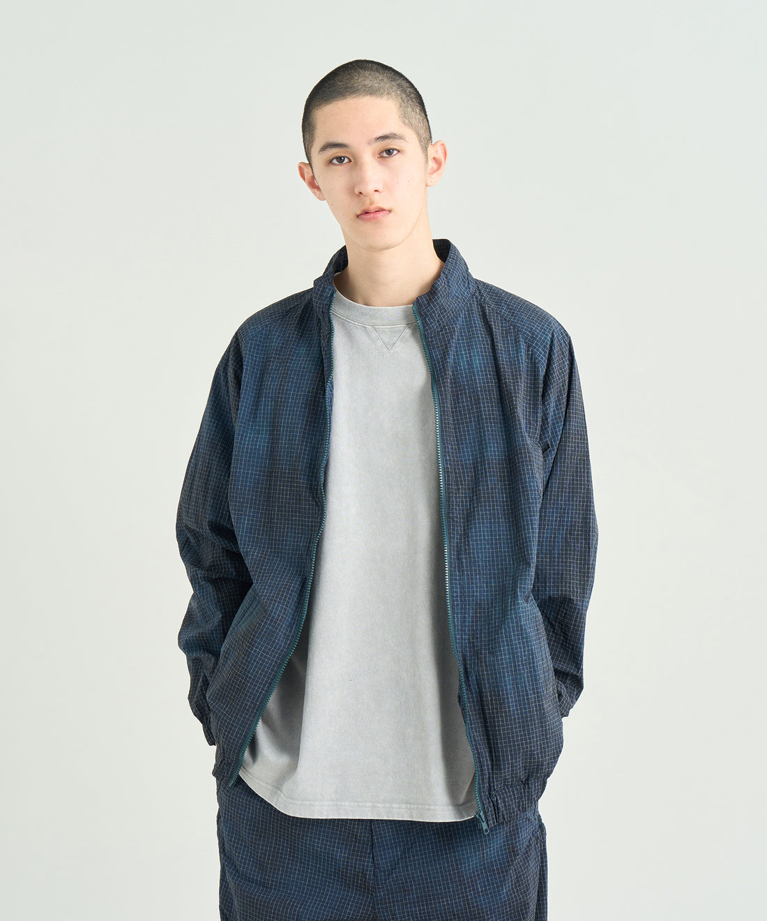 着用モデル：メンズ 180cm ／ 着用サイズ：L