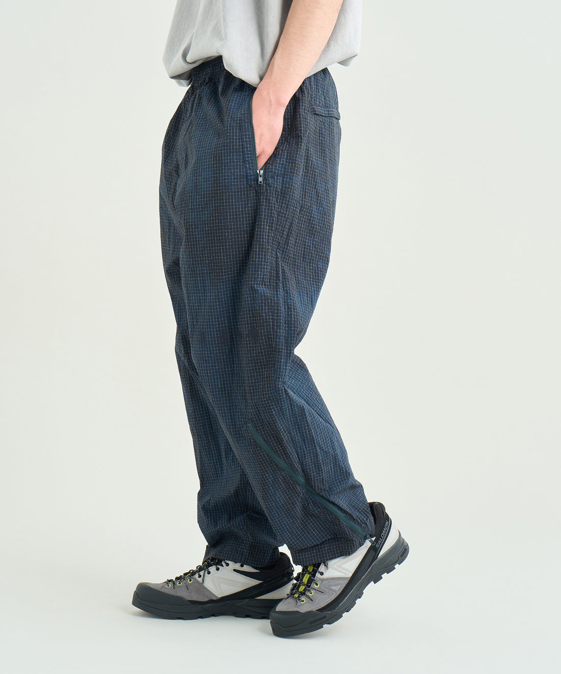 ストラトス トラックパンツ