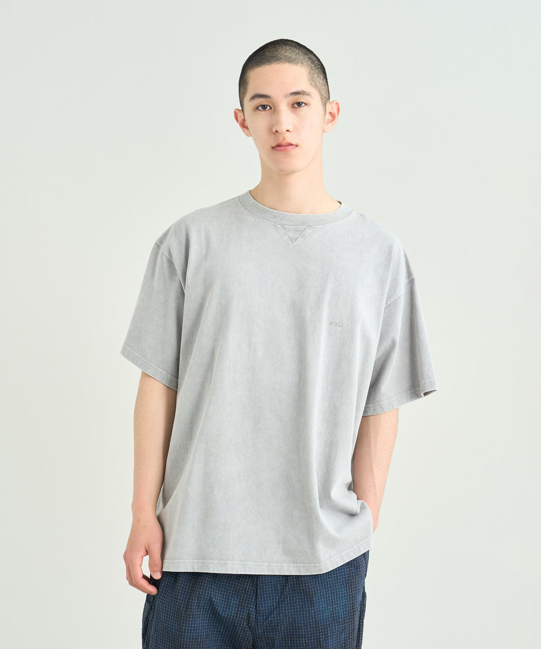 着用モデル：メンズ 180cm ／ 着用サイズ：L