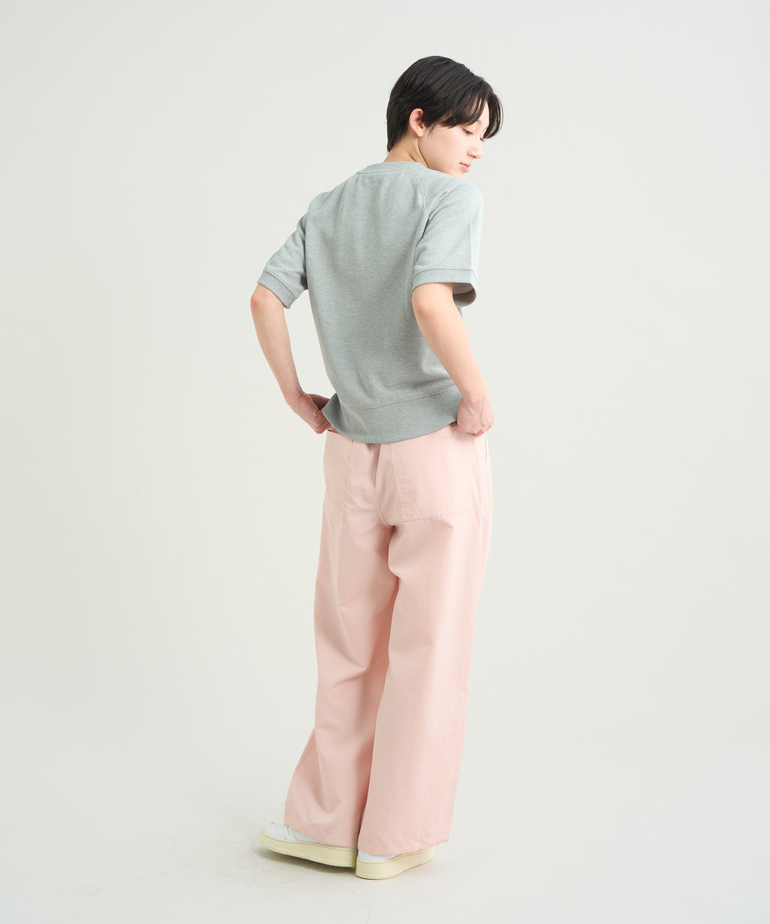イージーワッシャーワイドパンツ（ ウィメンズ）