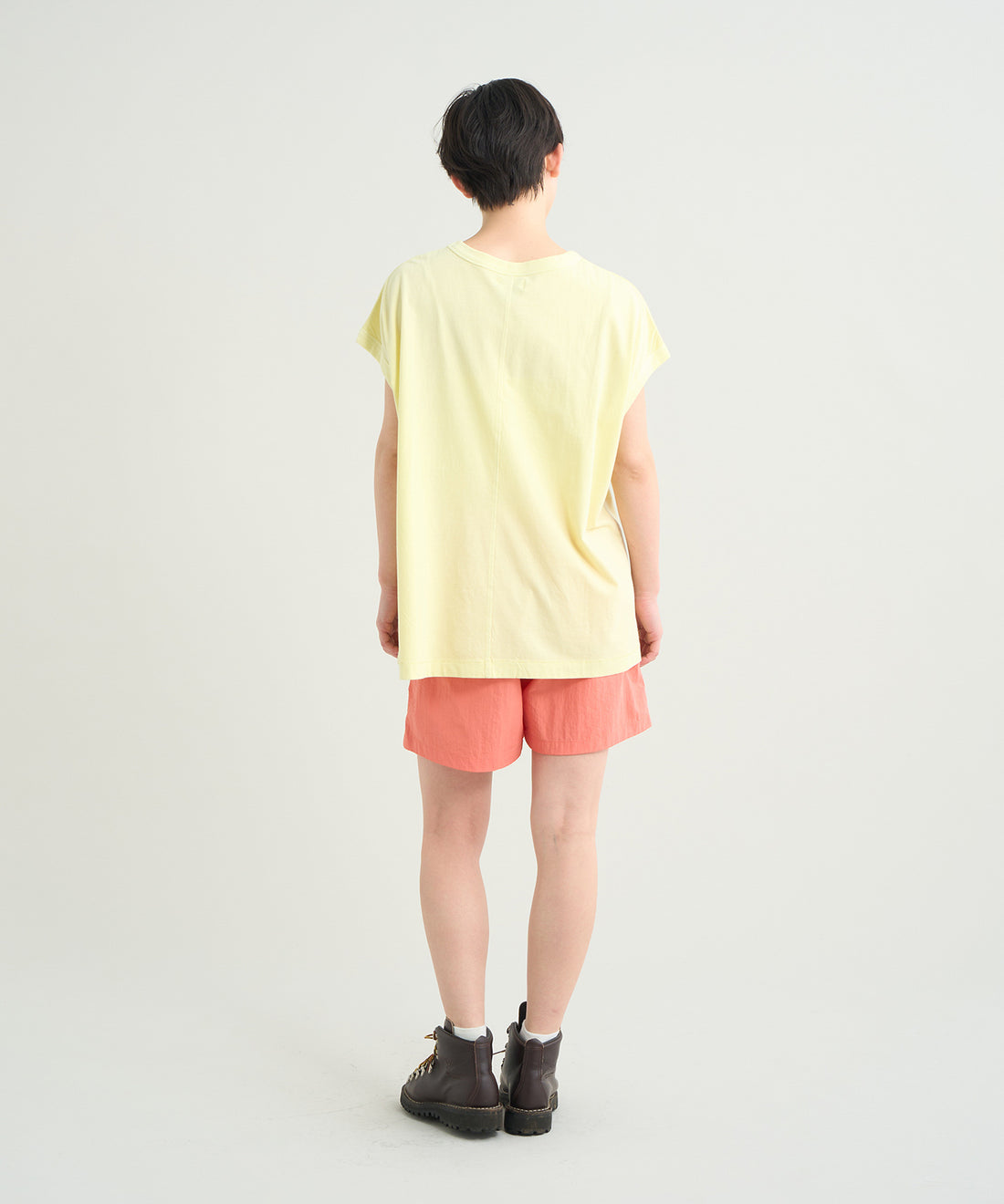 着用モデル：ウィメンズ 168cm ／ 着用サイズ：WM