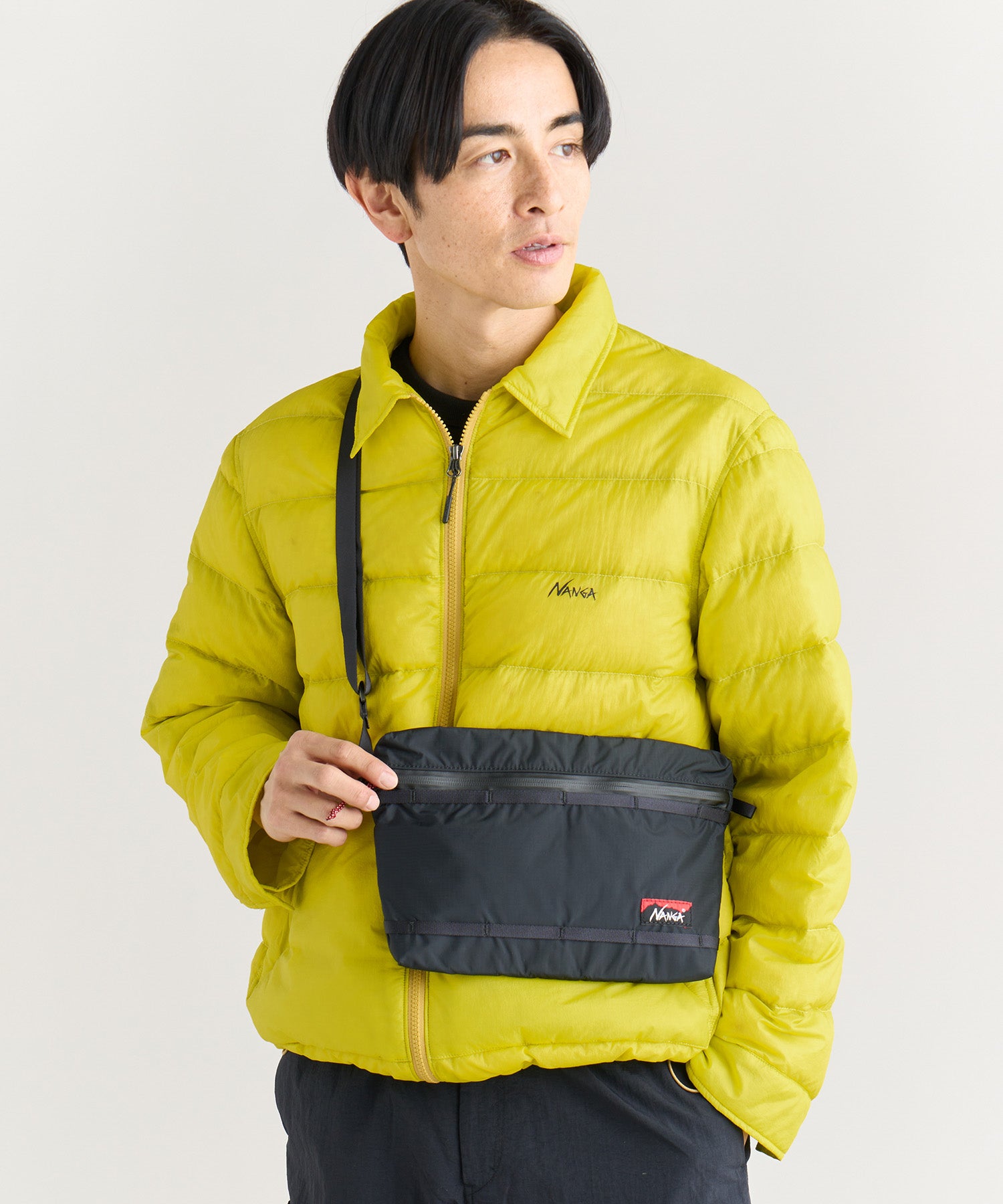 激レア/モンハンNow/サコッシュ/撥水/ゲーム内コンテスト入選景品 CAPCOM STORE 大逆転裁判 Journey Collection サコッシュ (全2種