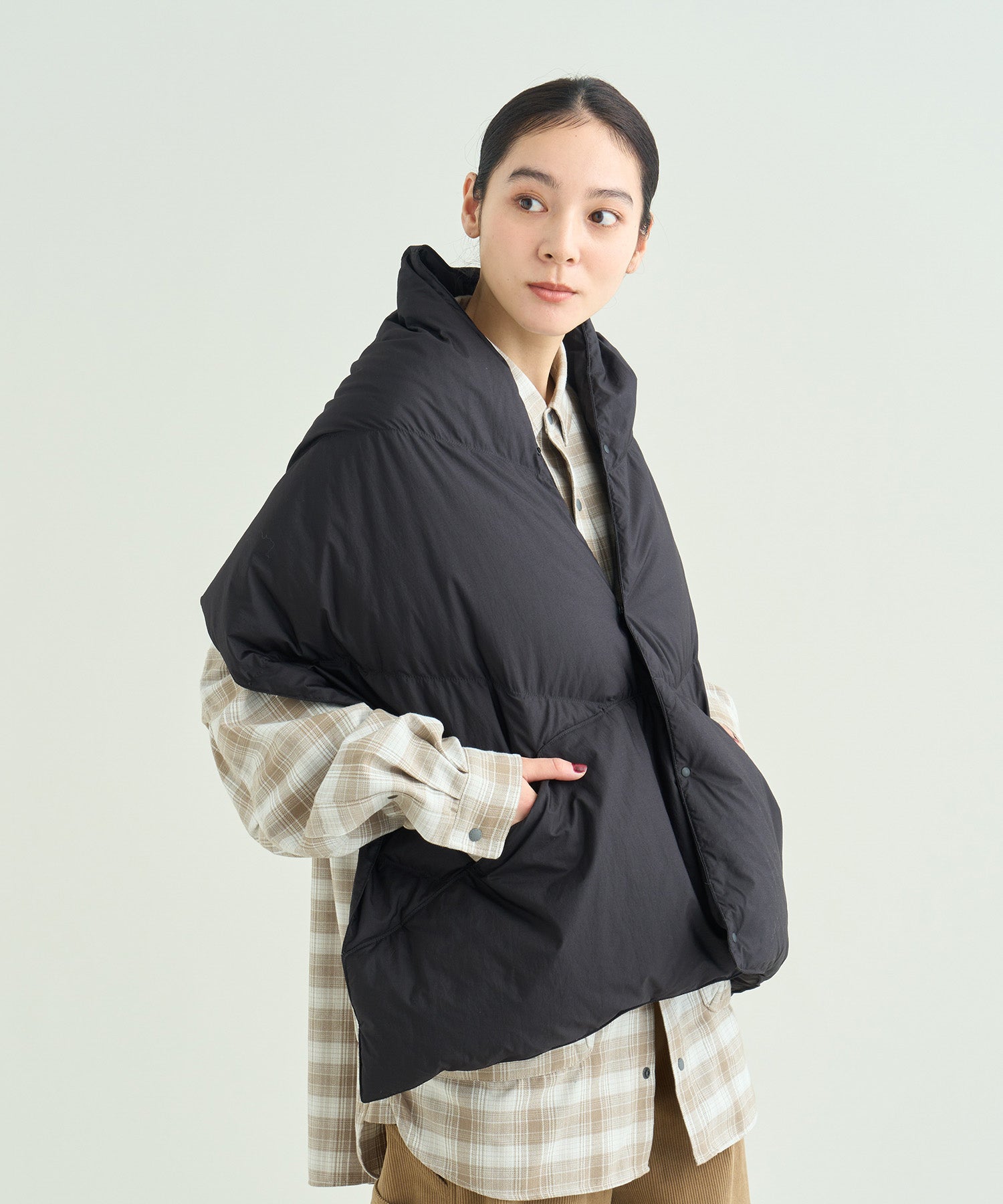ダウンポンチョマフラー(ウィメンズ) – NANGA ONLINE SHOP