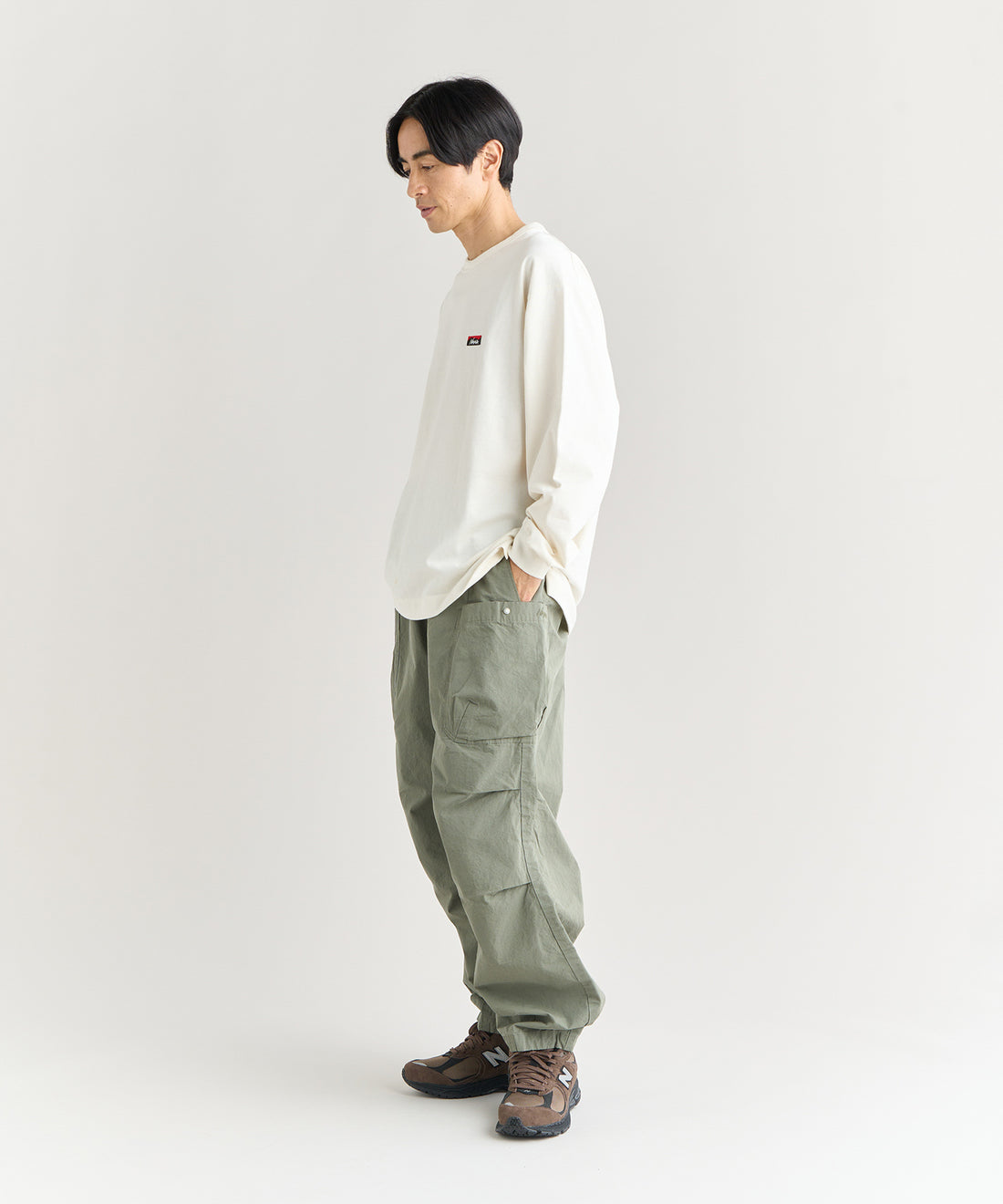 エコハイブリッド ボックスロゴ エンブロイダリー ロングスリーブTシャツ