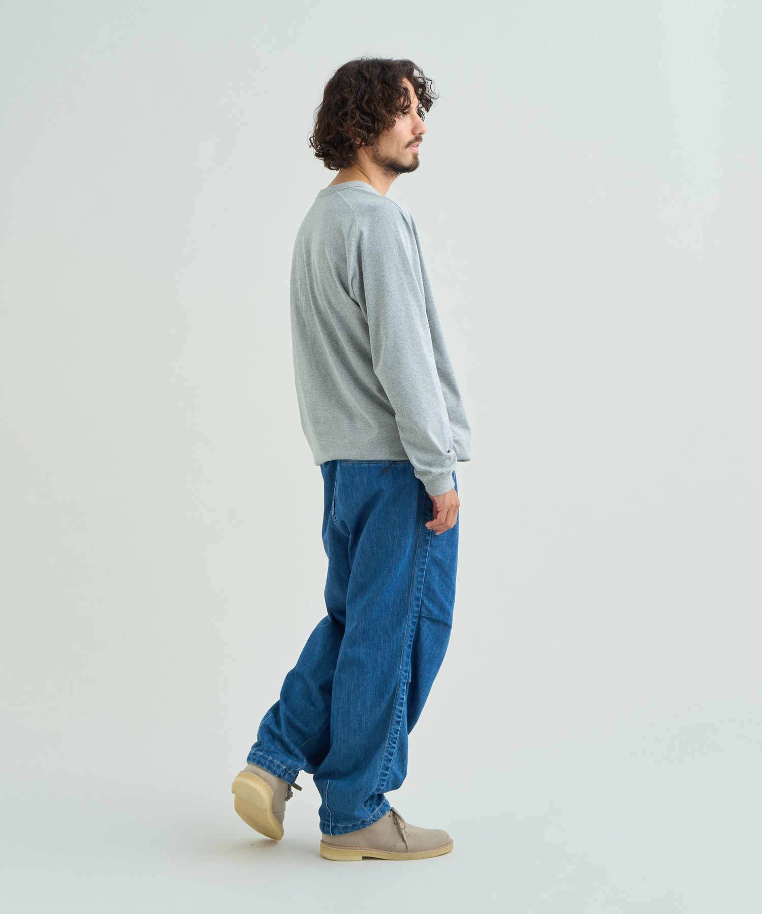 エコハイブリッド オーバーサイズ ロングスリーブTシャツ – NANGA