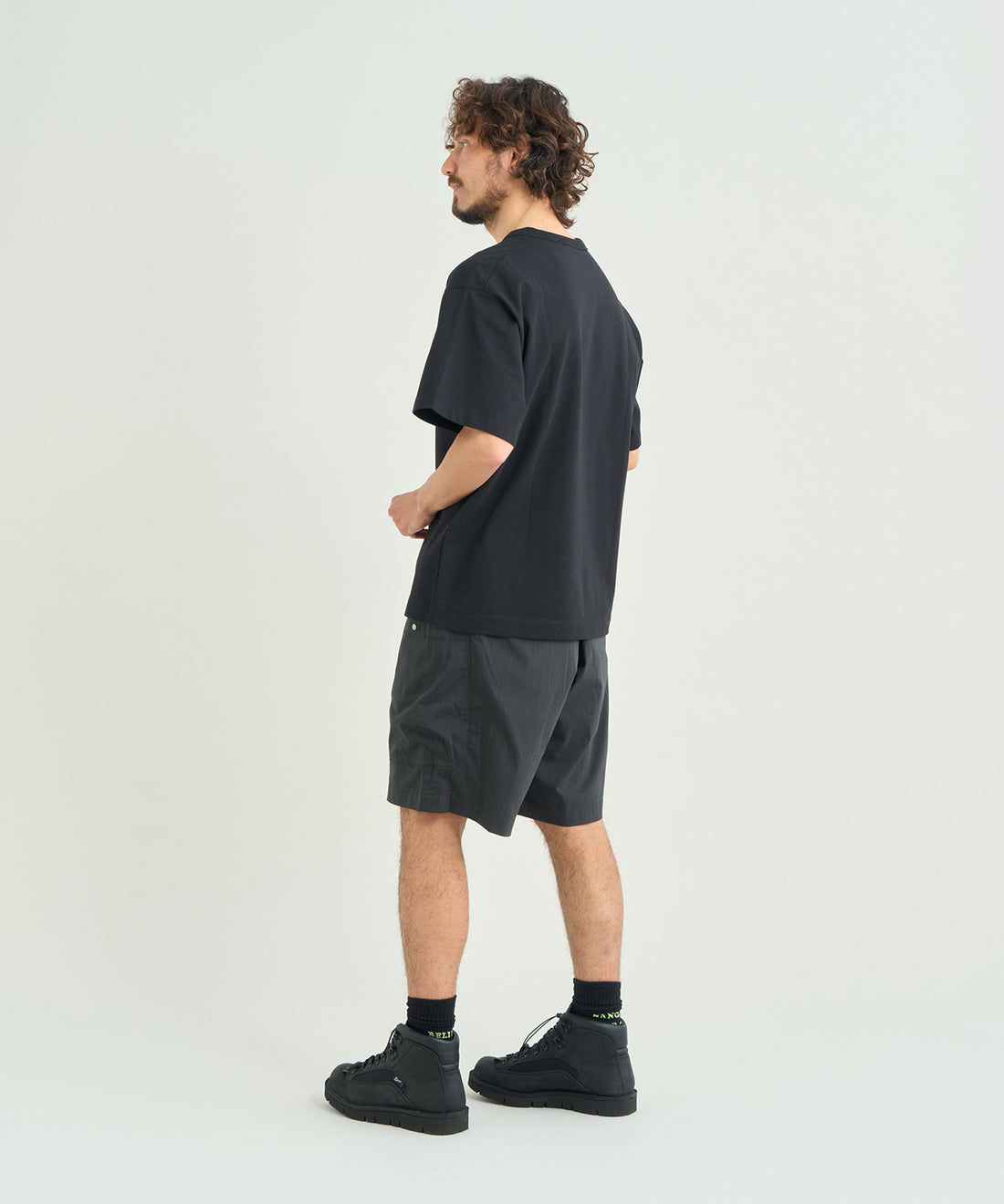 着用モデル：メンズ 181cm ／ 着用サイズ：L