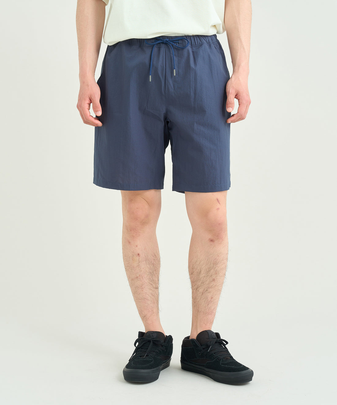 着用モデル：メンズ 180cm ／ 着用サイズ：L