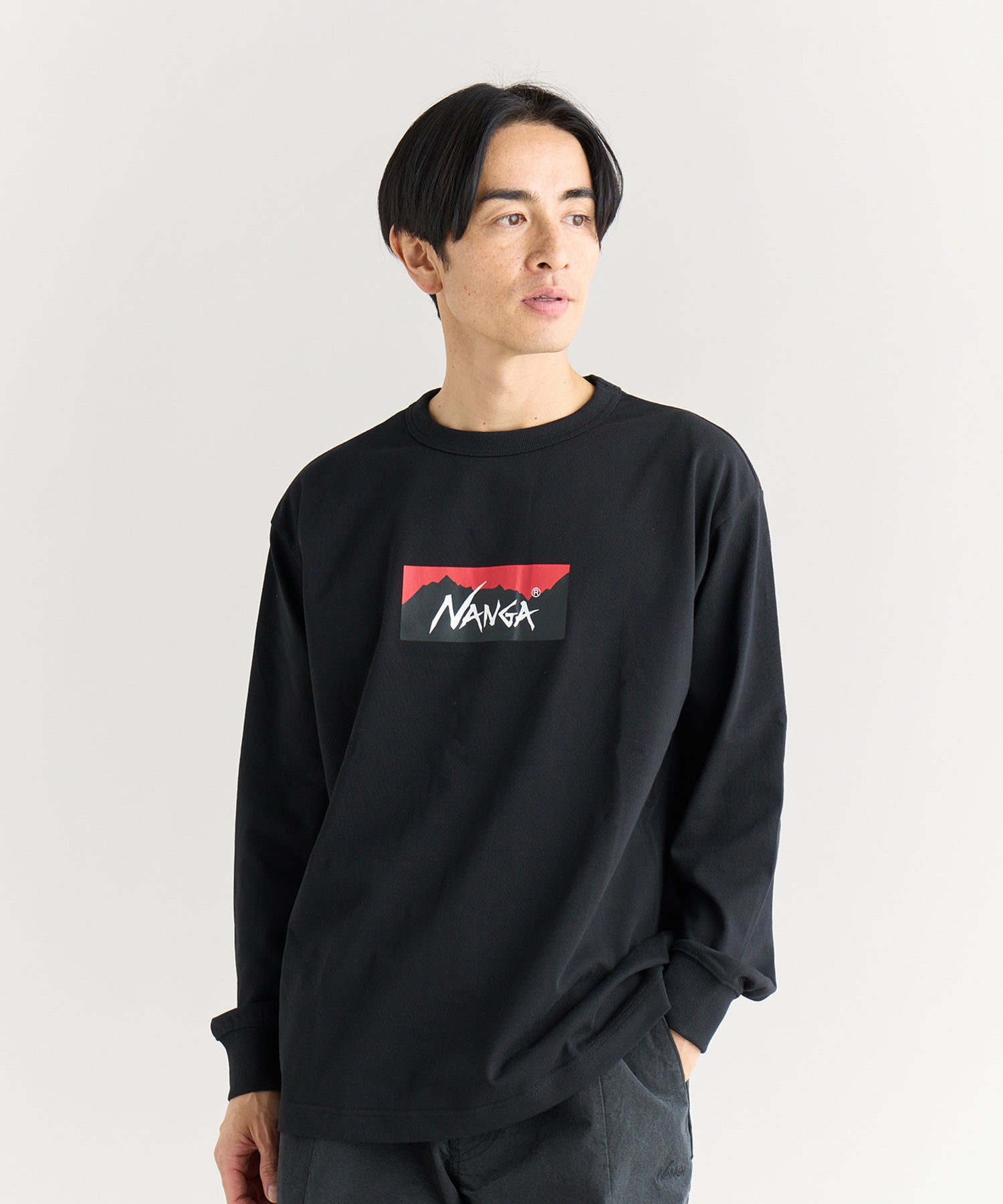 エコハイブリッド ボックスロゴ ロングスリーブTシャツ エコハイブリッド ボックスロゴ ロングスリーブTシャツ – NANGA ONLINE