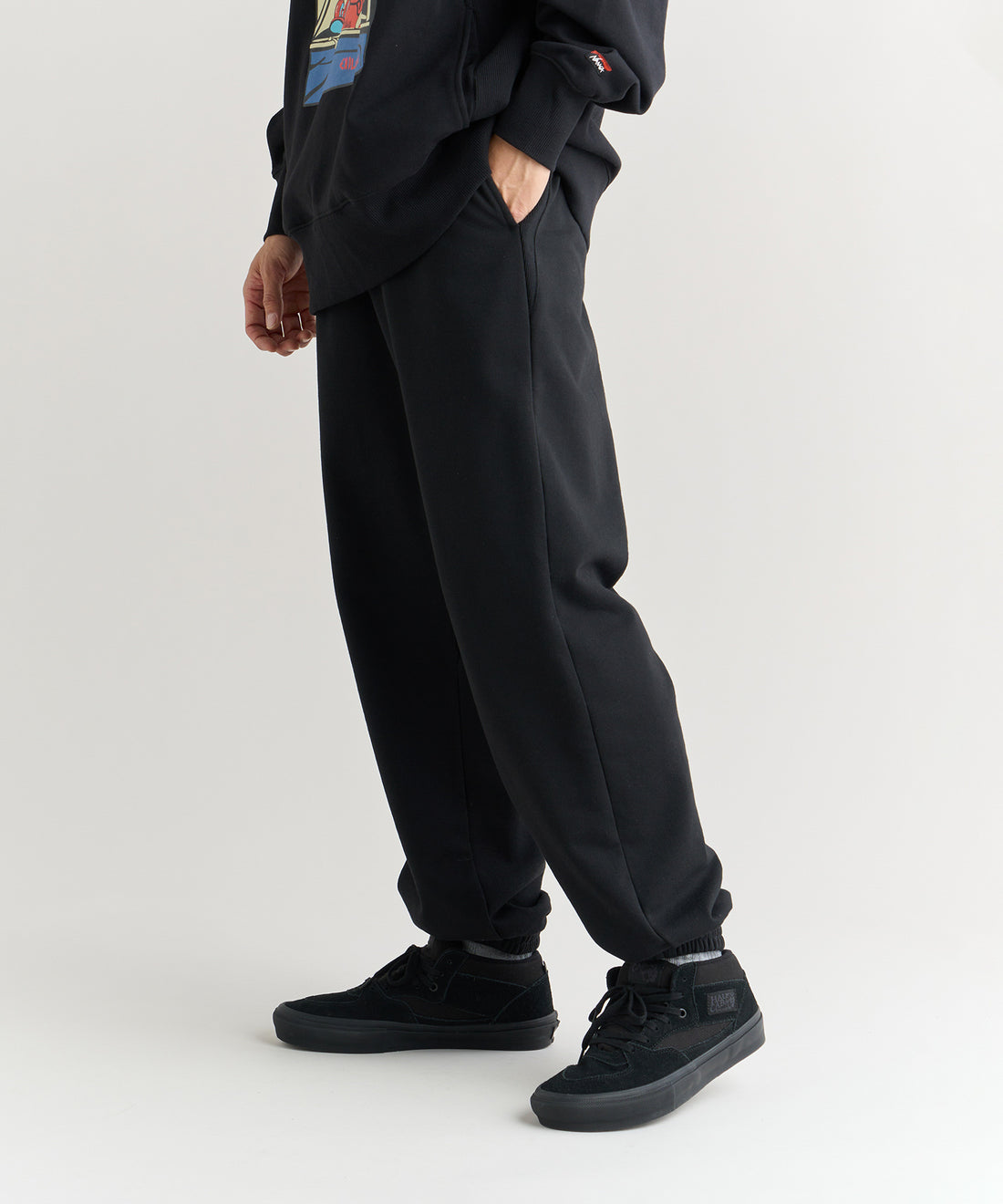 着用モデル：メンズ 180cm ／ 着用サイズ：L